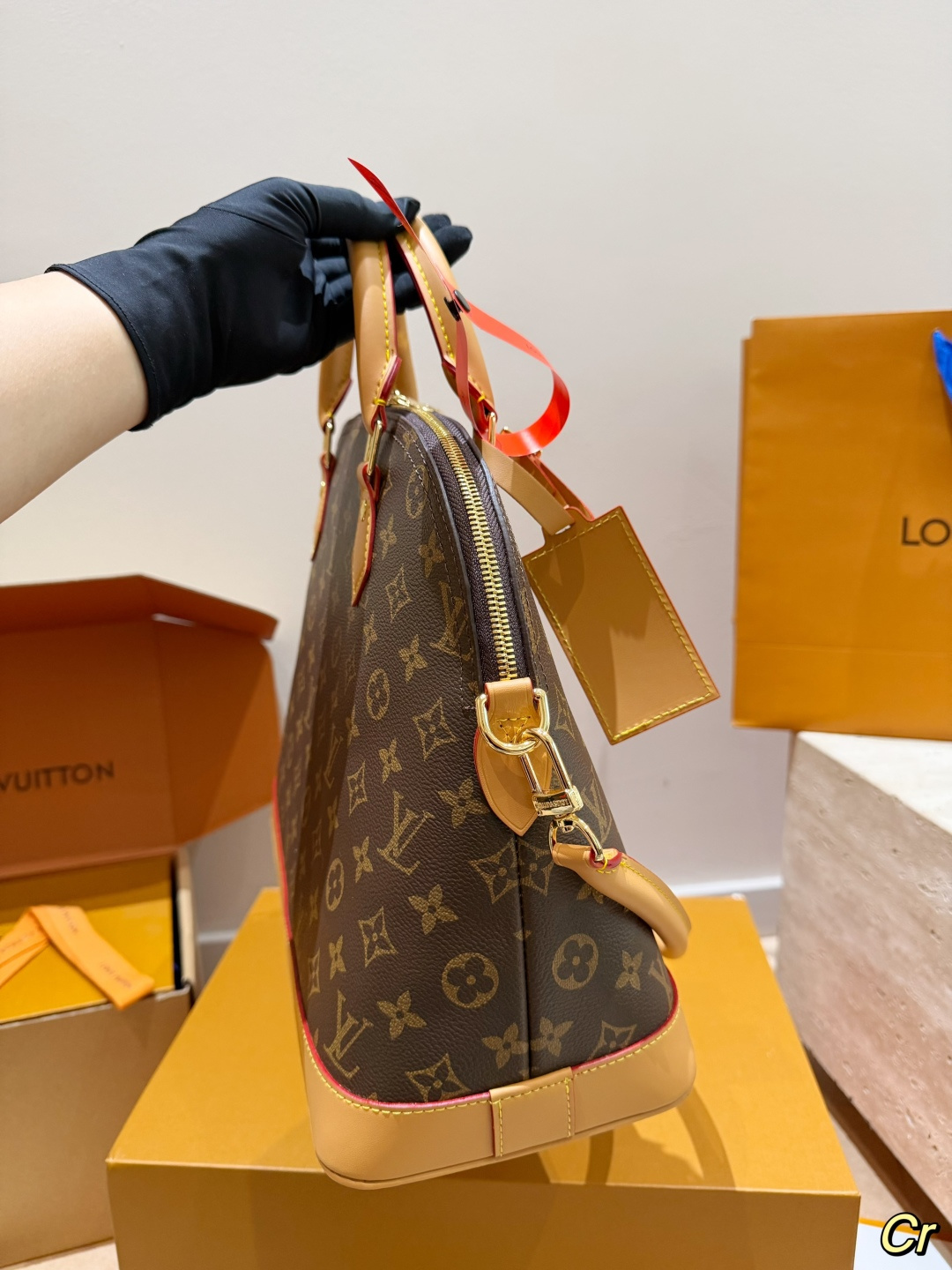 Cheap Louis Vuitton AAA Quality Handbags in 231190, $110 USD- [IB231190] - Replica Louis Vuitton AAA Quality Handbags