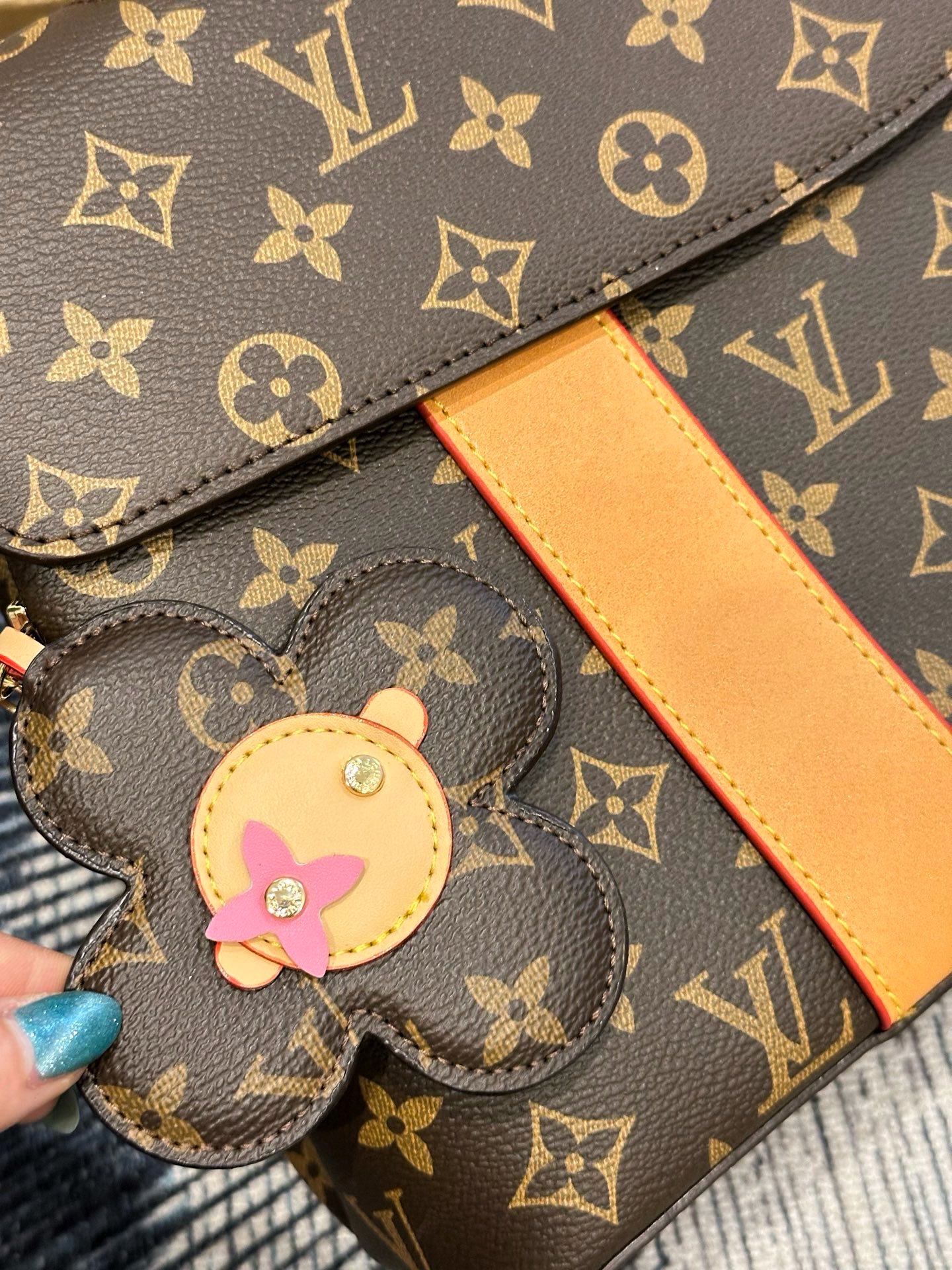 Cheap Louis Vuitton AAA Quality Handbags in 231193, $75 USD- [IB231193] - Replica Louis Vuitton AAA Quality Handbags