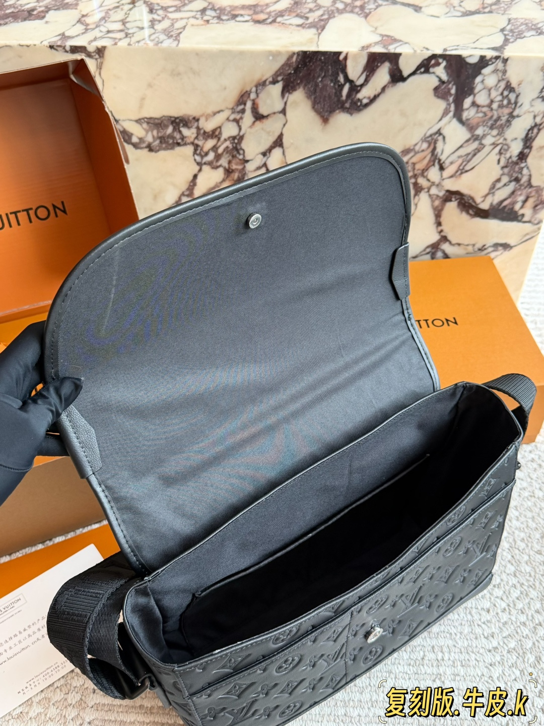 Cheap Louis Vuitton AAA+++ bags For Men in 231196, $105 USD- [IB231196] - Replica Louis Vuitton AAA+++ bags For Men