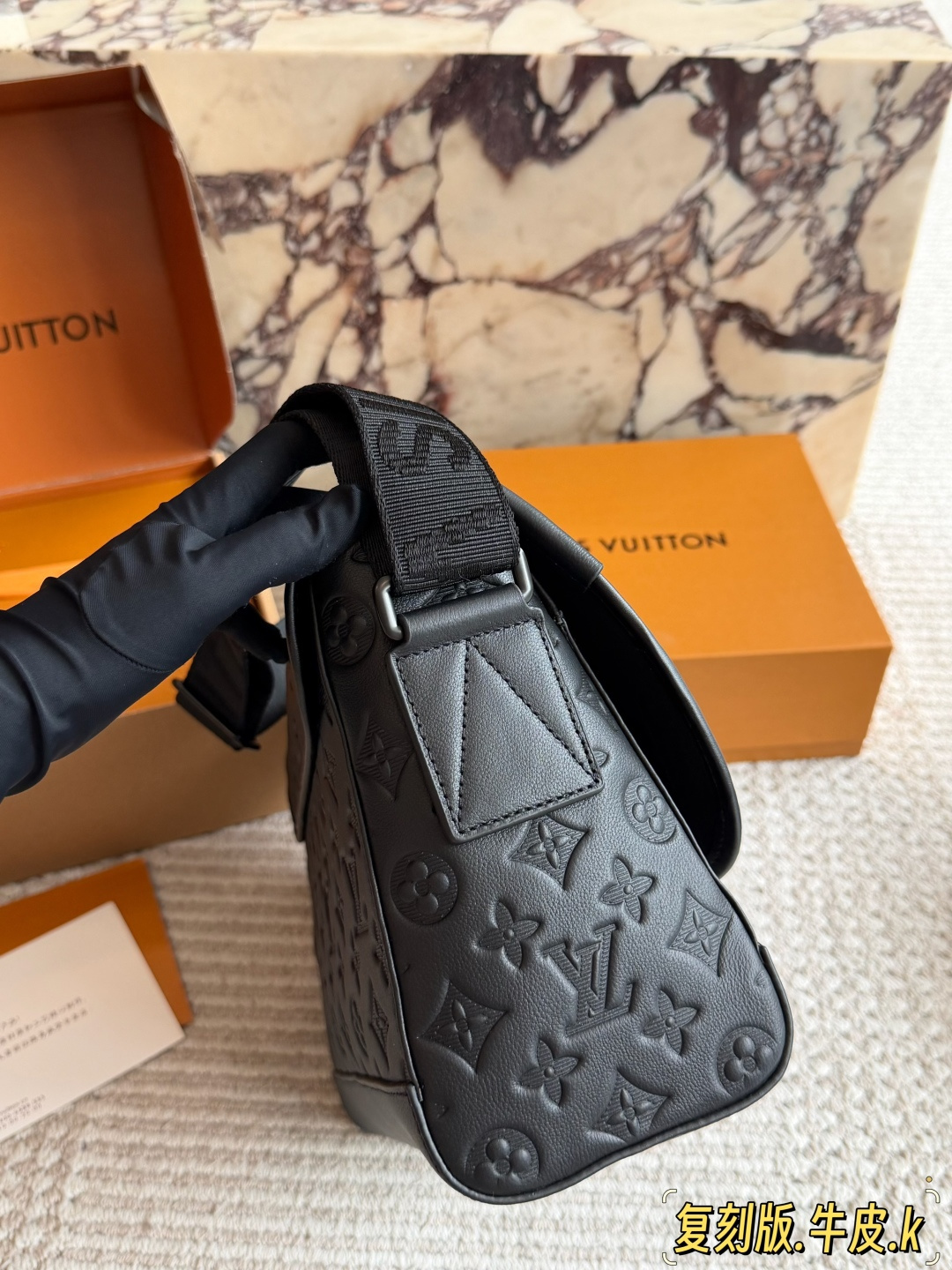 Cheap Louis Vuitton AAA+++ bags For Men in 231196, $105 USD- [IB231196] - Replica Louis Vuitton AAA+++ bags For Men