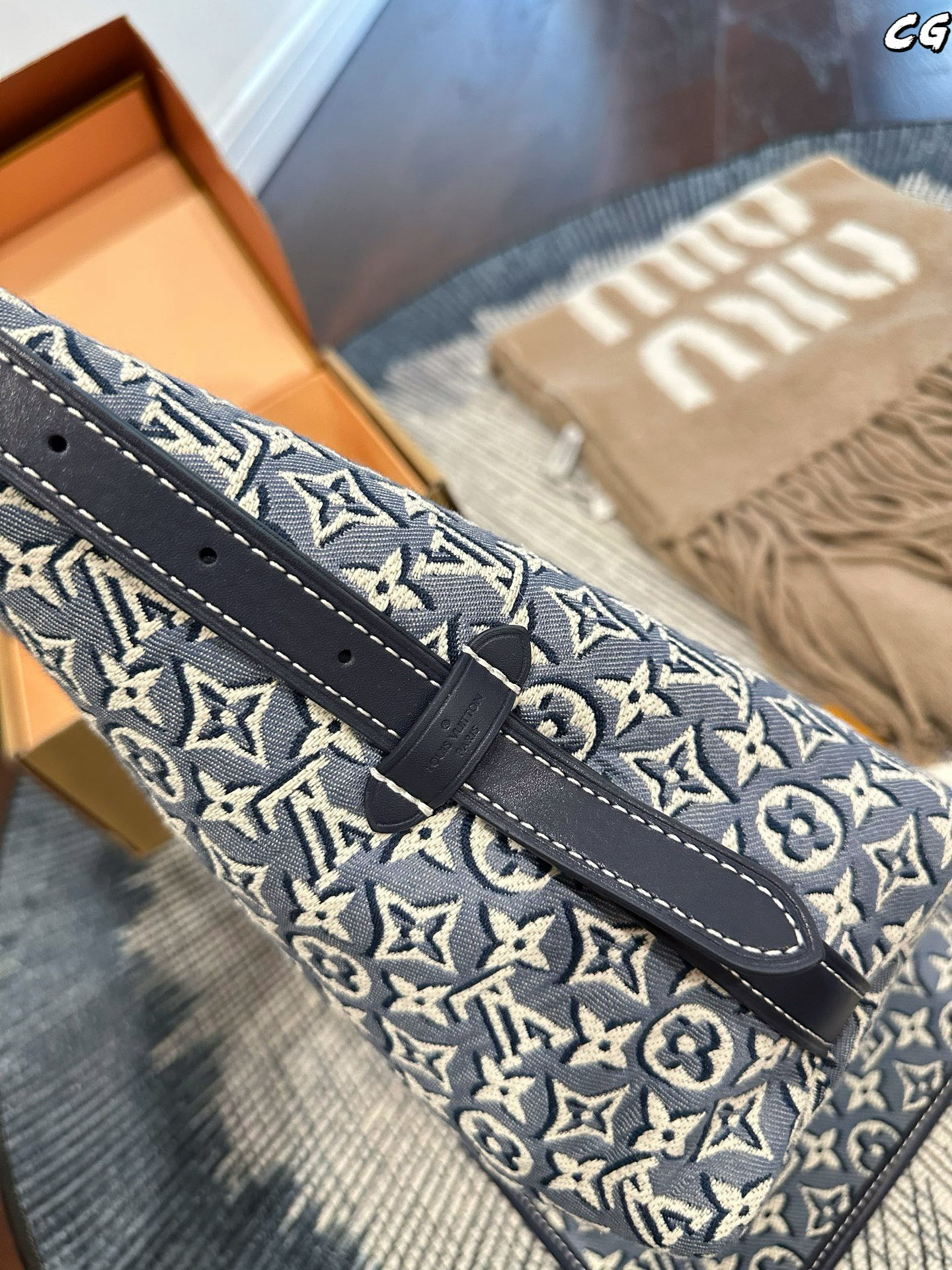 Cheap Louis Vuitton AAA Quality Handbags in 231202, $100 USD- [IB231202] - Replica Louis Vuitton AAA Quality Handbags