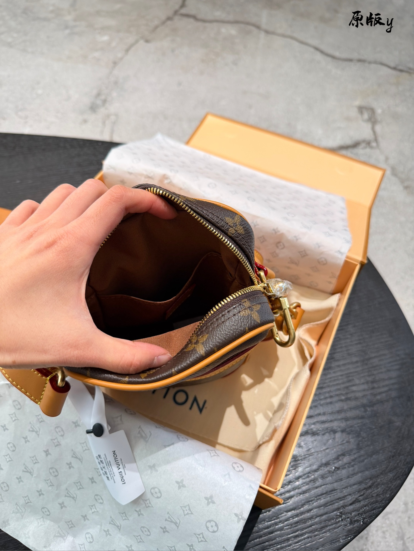 Cheap Louis Vuitton AAA Mini Shoulder Bags in 231205, $90 USD- [IB231205] - Replica Louis Vuitton AAA Mini Shoulder Bags