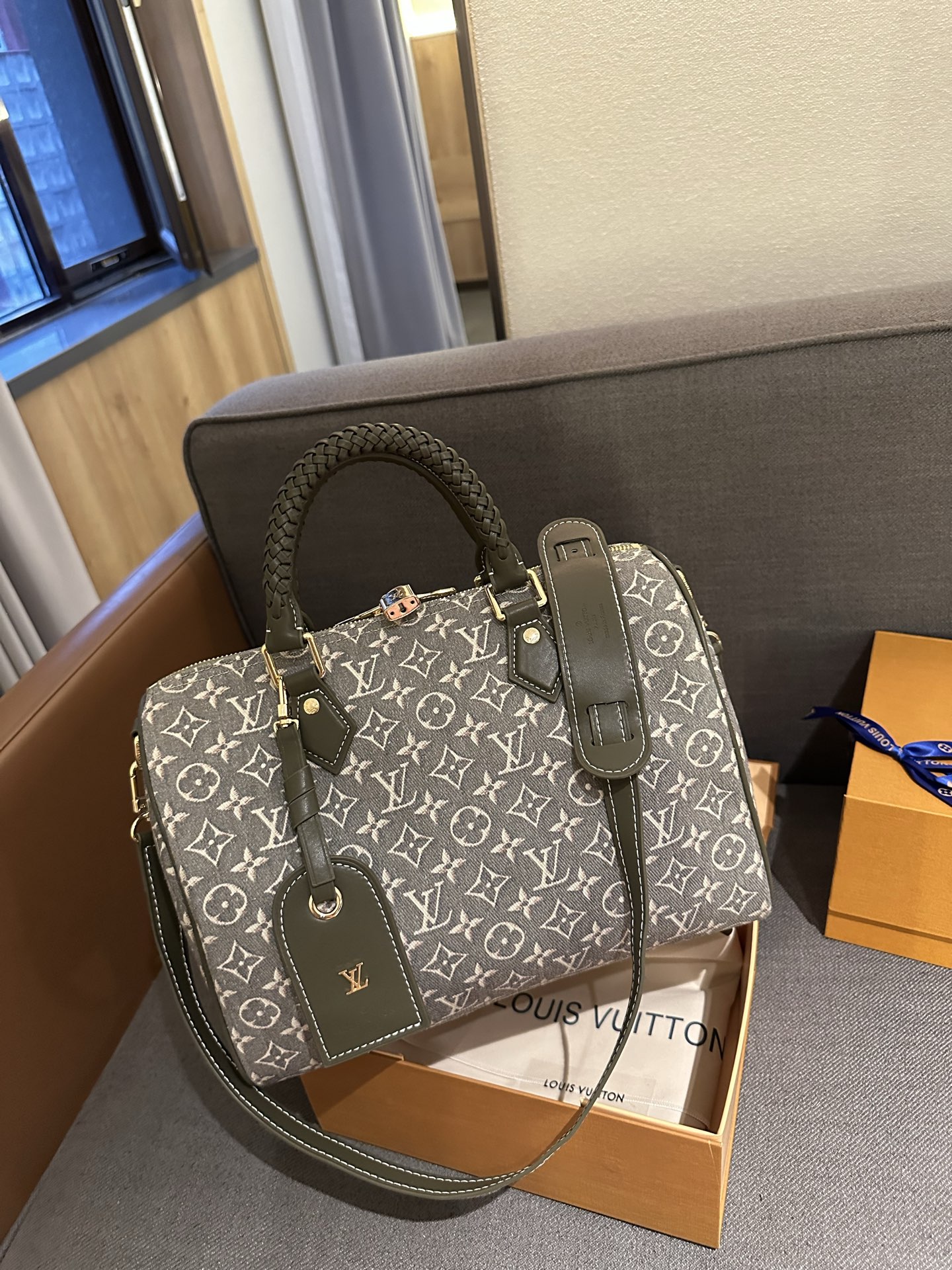 Cheap Louis Vuitton AAA Quality Handbags in 231206, $110 USD- [IB231206] - Replica Louis Vuitton AAA Quality Handbags