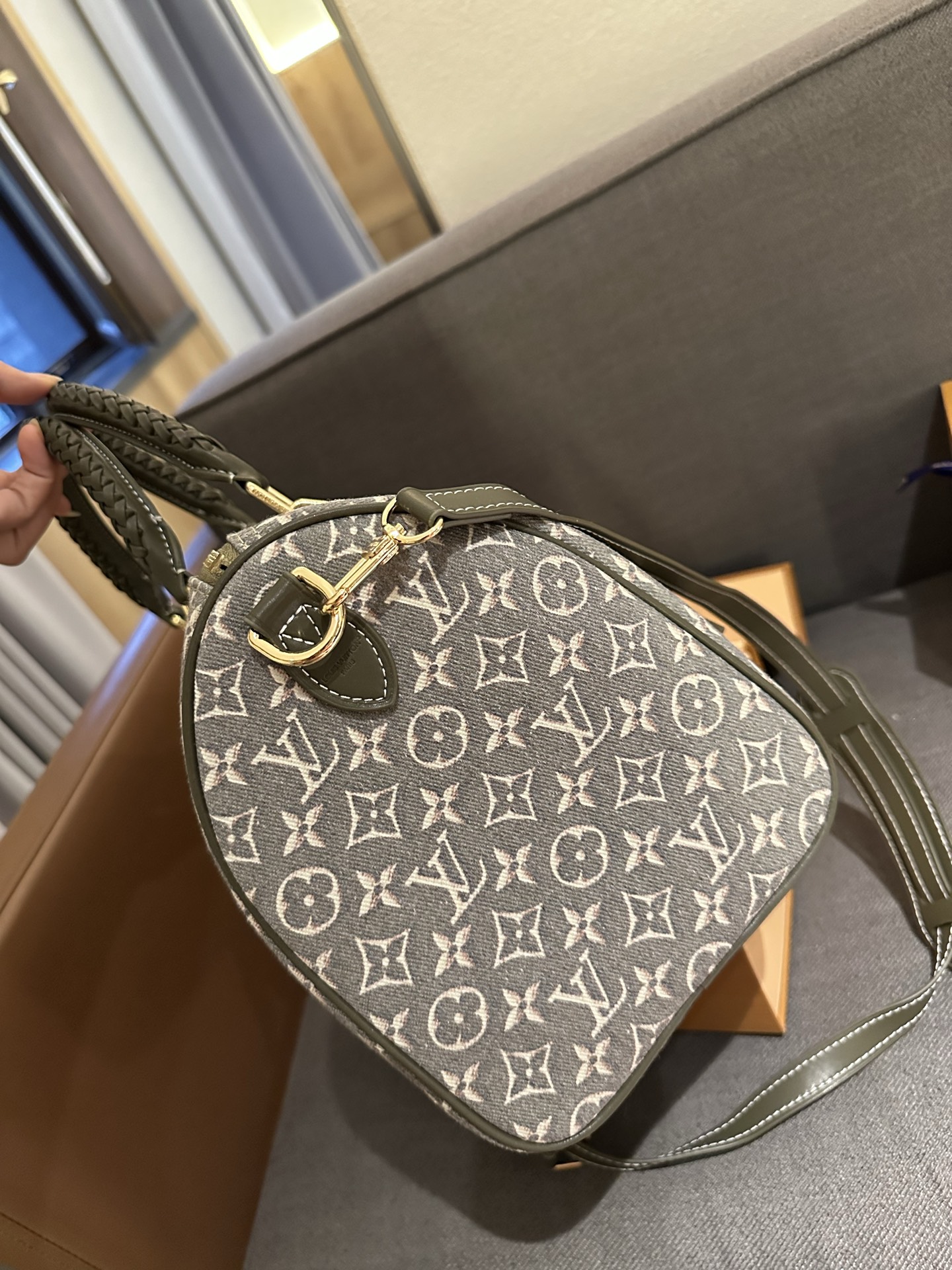 Cheap Louis Vuitton AAA Quality Handbags in 231206, $110 USD- [IB231206] - Replica Louis Vuitton AAA Quality Handbags