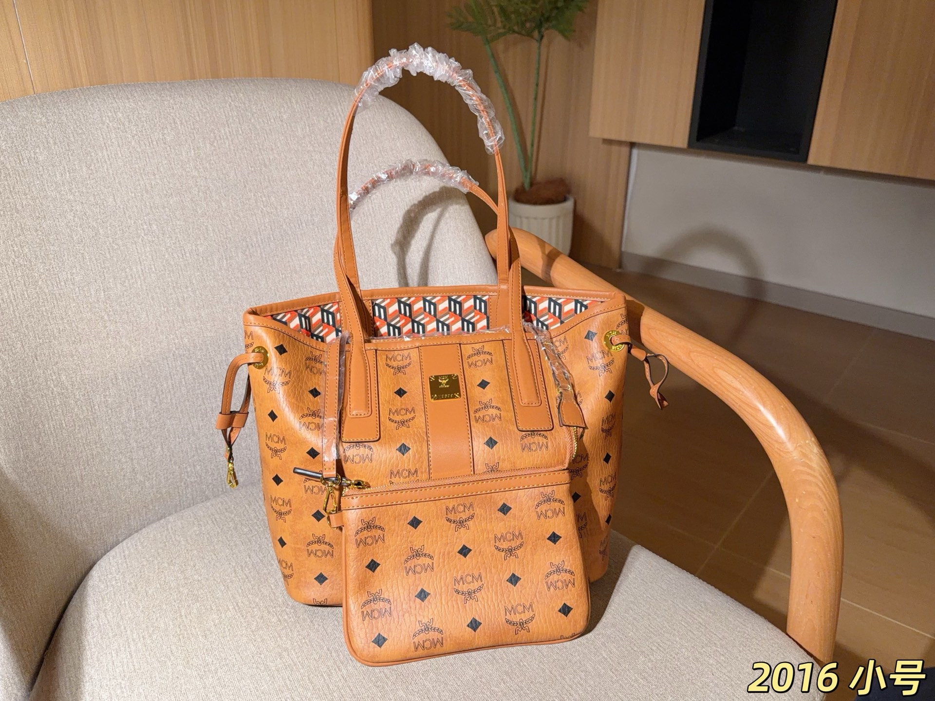 Cheap MCM aaa quality Handbags in 231223, $75 USD- [IB231223] - Replica MCM aaa quality Handbags