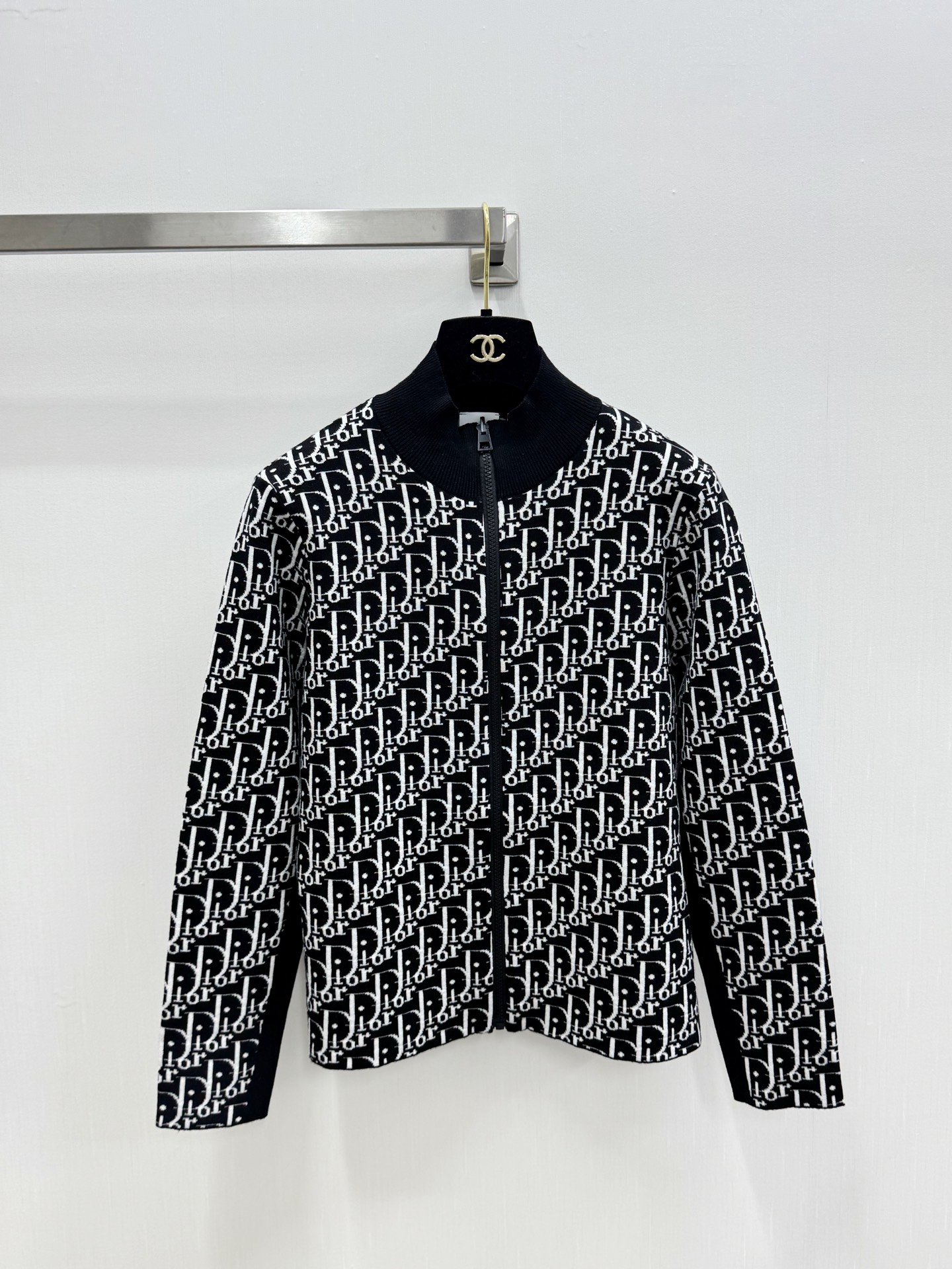 Cheap Dior Sweaters for Women in 231404, $60 USD- [IB231404] - Replica Dior Sweaters for Women