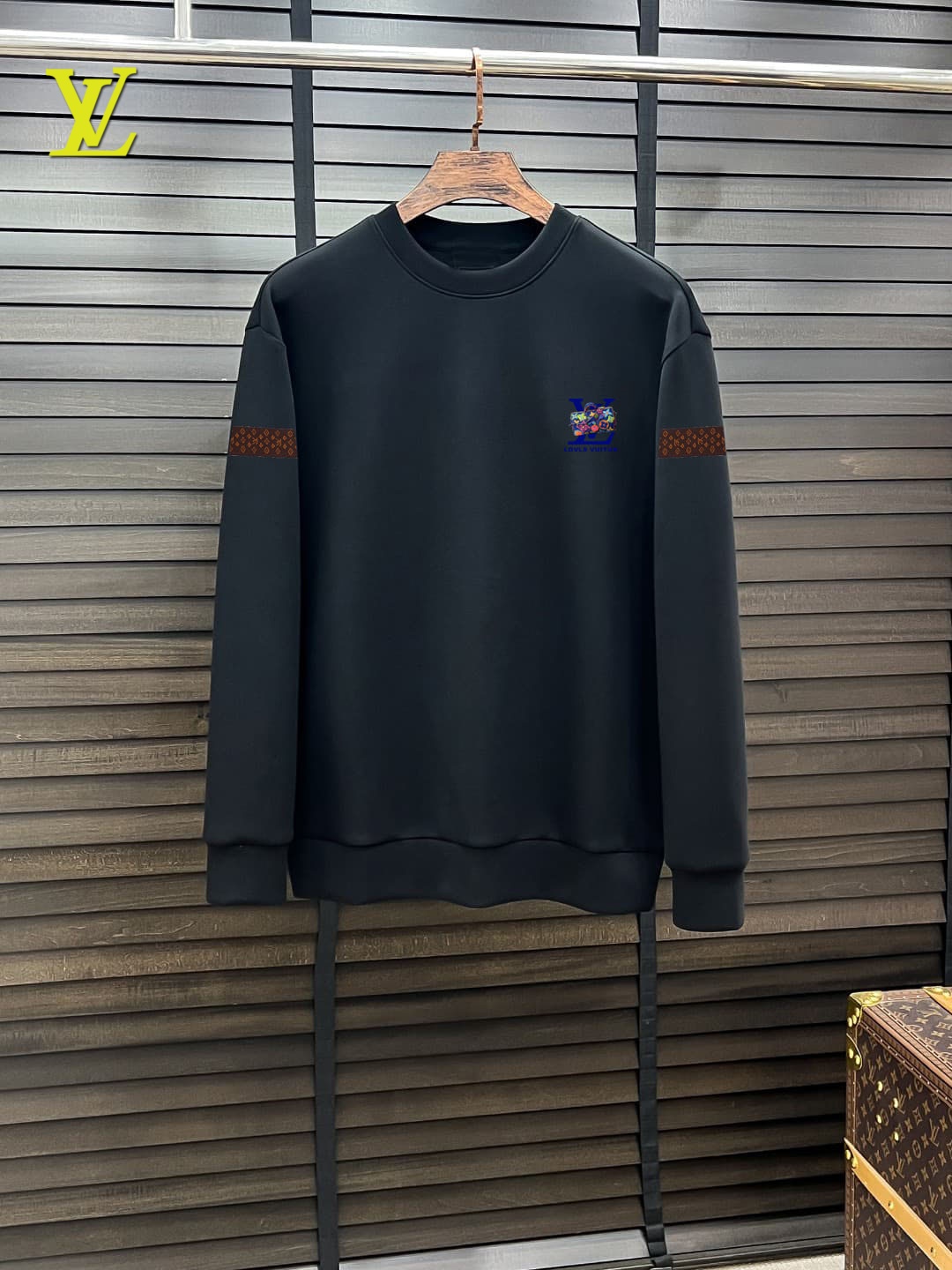 Cheap Louis Vuitton Hoodies for Men in 231535, $40 USD- [IB231535] - Replica Louis Vuitton Hoodies for Men