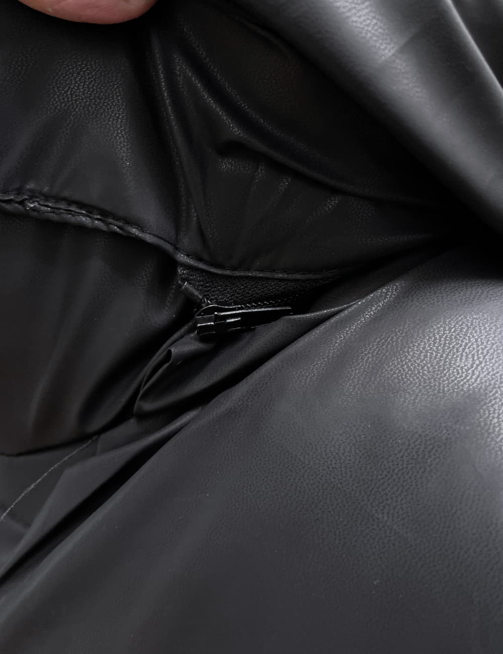 Cheap Moncle Thick Coats For Men in 231640, $135 USD- [IB231640] - Replica Moncle Thick Coats For Men