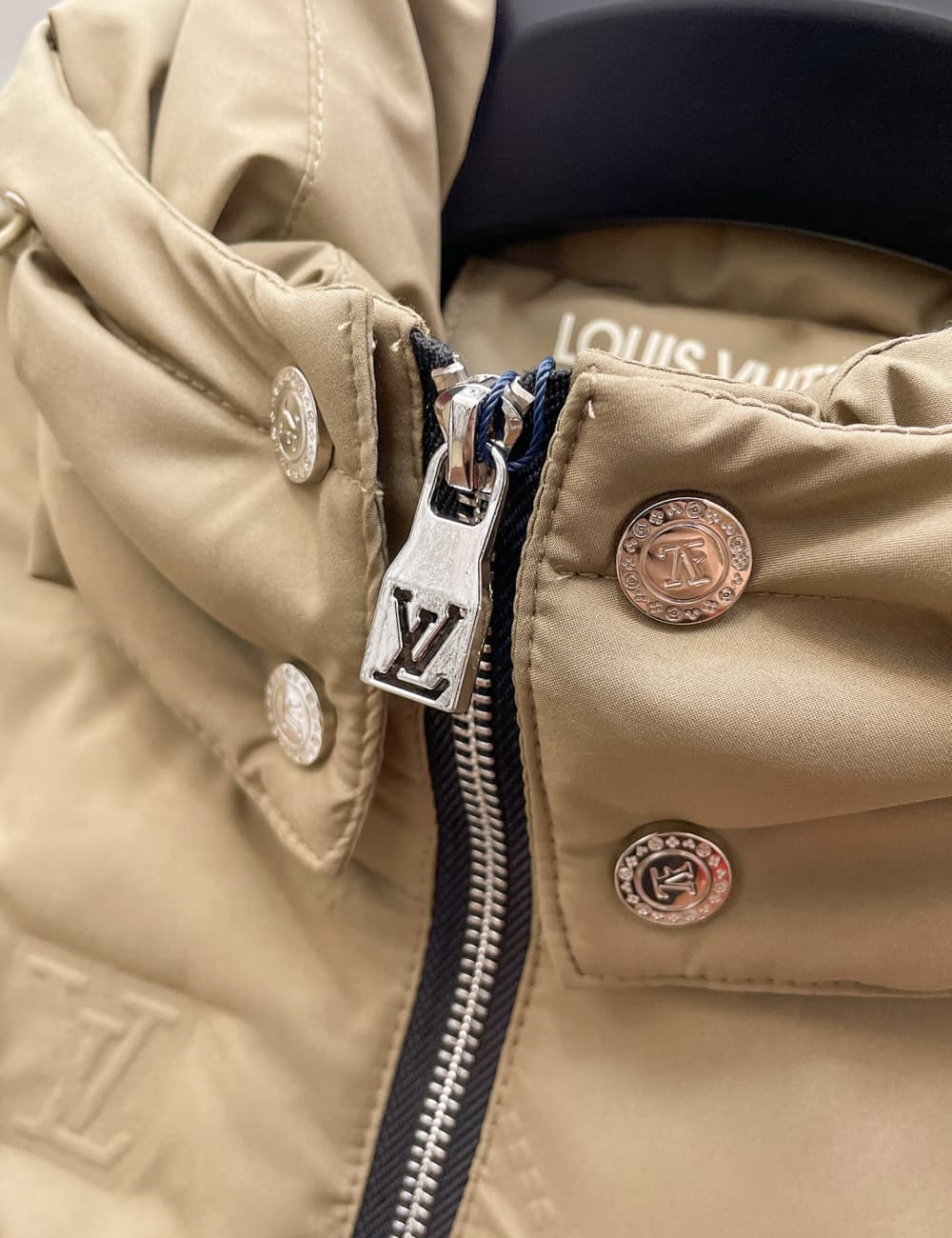 Cheap Louis Vuitton Thick Jackets For Men in 231641, $135 USD- [IB231641] - Replica Louis Vuitton Thick Jackets For Men