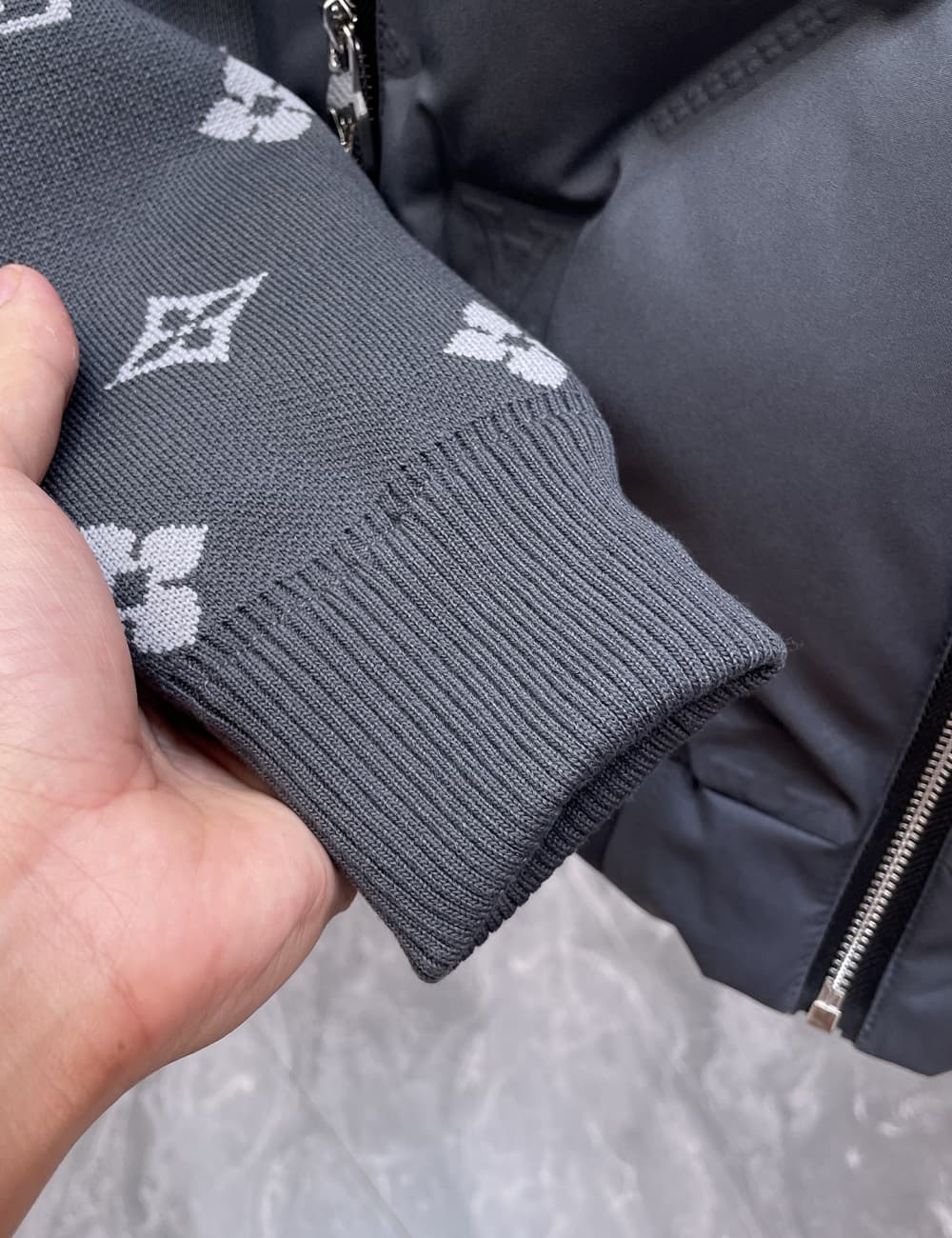 Cheap Louis Vuitton Thick Jackets For Men in 231644, $135 USD- [IB231644] - Replica Louis Vuitton Thick Jackets For Men