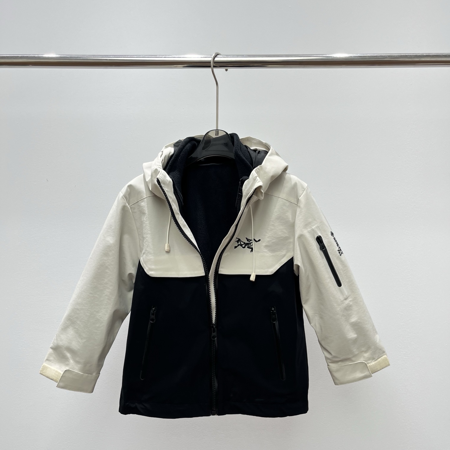 Cheap Down jacket in 231962, $75 USD- [IB231962] - Replica Down jacket