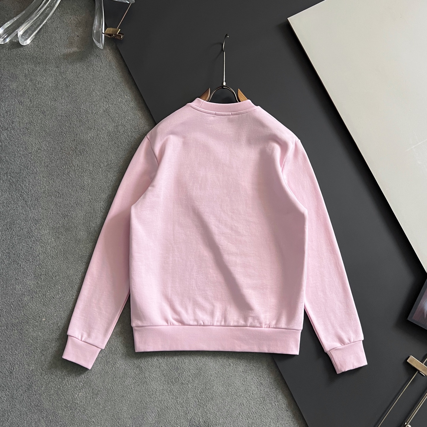 Cheap Louis Vuitton Hoodies for Men in 232038, $60 USD- [IB232038] - Replica Louis Vuitton Hoodies for Men