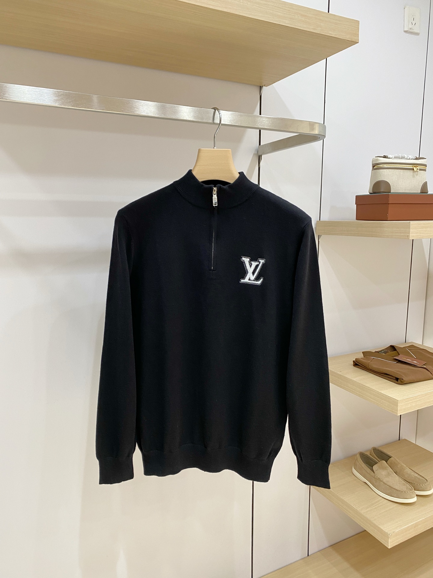 Cheap Louis Vuitton  Sweaters for Men in 232051, $60 USD- [IB232051] - Replica Louis Vuitton  Sweaters for Men