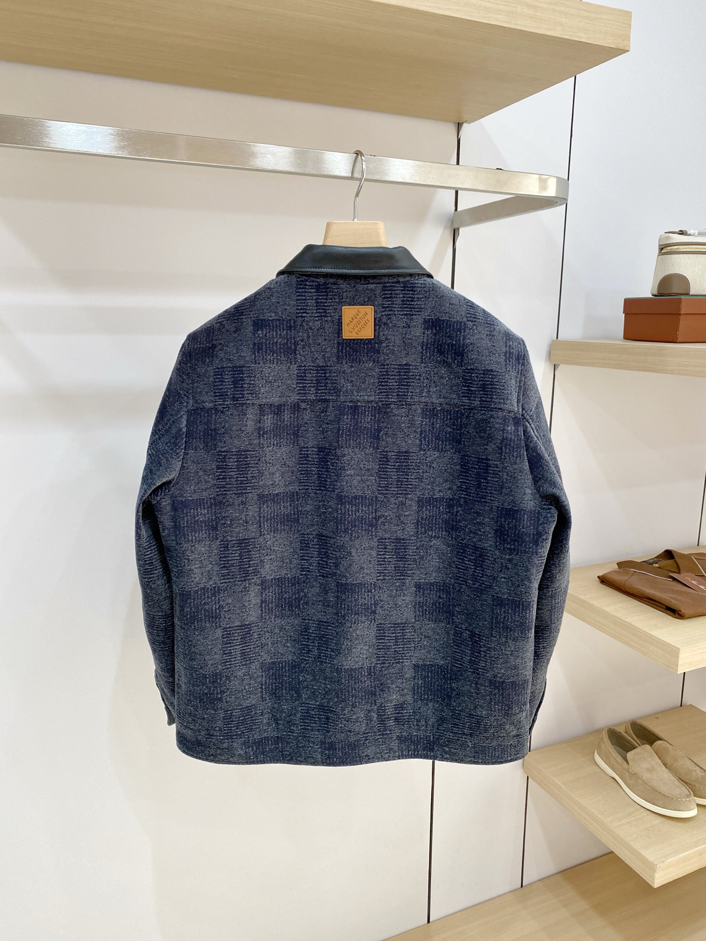 Cheap Louis Vuitton Thick Jackets For Men in 232062, $130 USD- [IB232062] - Replica Louis Vuitton Thick Jackets For Men