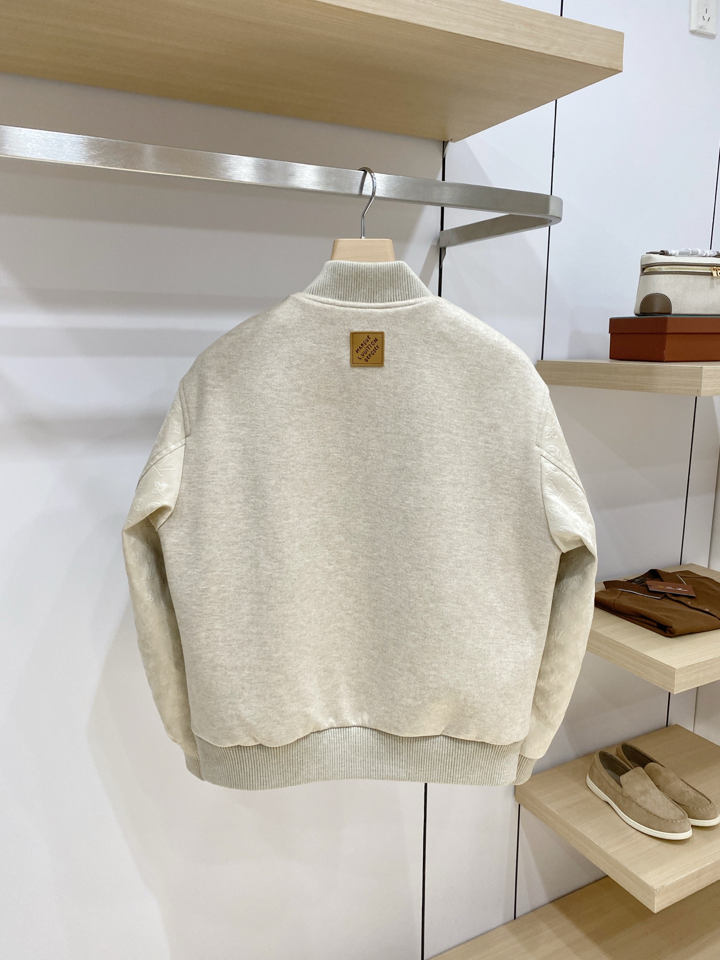 Cheap Louis Vuitton Thick Jackets For Men in 232077, $115 USD- [IB232077] - Replica Louis Vuitton Thick Jackets For Men