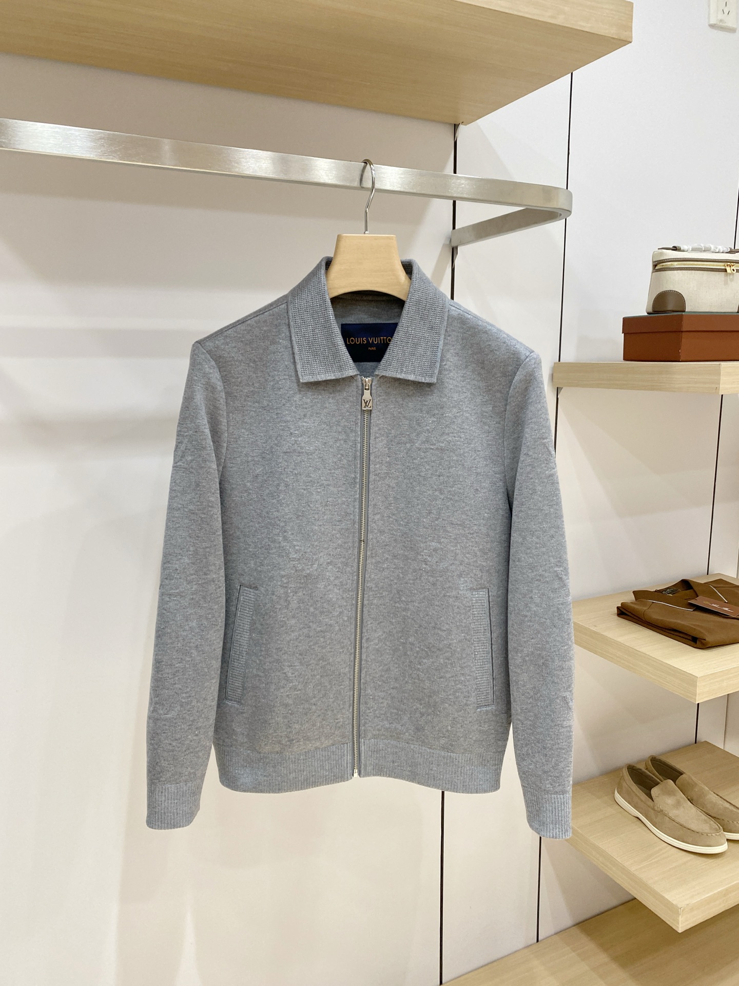 Cheap Louis Vuitton Thick Jackets For Men in 232079, $110 USD- [IB232079] - Replica Louis Vuitton Thick Jackets For Men