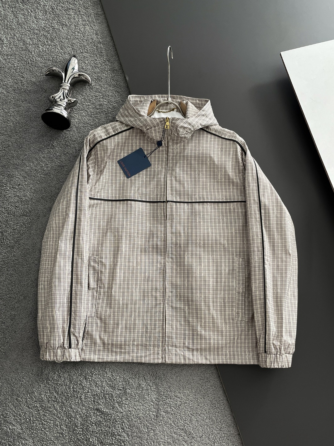 Cheap Louis Vuitton Thin Jackets For Men in 232111, $85 USD- [IB232111] - Replica Louis Vuitton Thin Jackets For Men