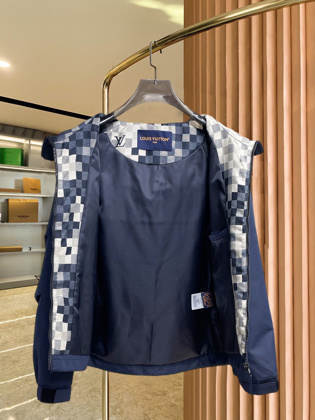 Cheap Louis Vuitton Thin Jackets For Men in 232138, $105 USD- [IB232138] - Replica Louis Vuitton Thin Jackets For Men