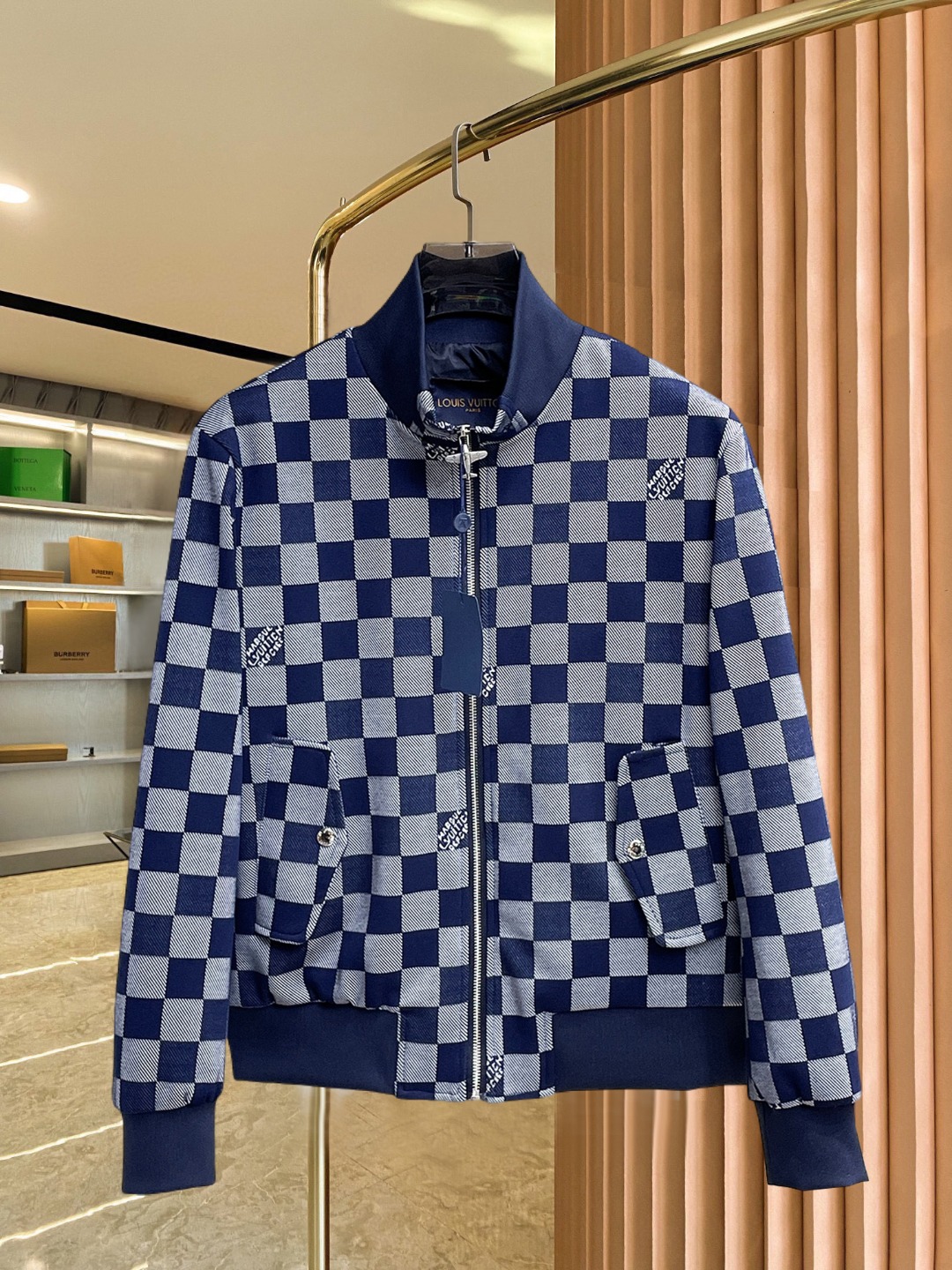 Cheap Louis Vuitton Thin Jackets For Men in 232139, $90 USD- [IB232139] - Replica Louis Vuitton Thin Jackets For Men