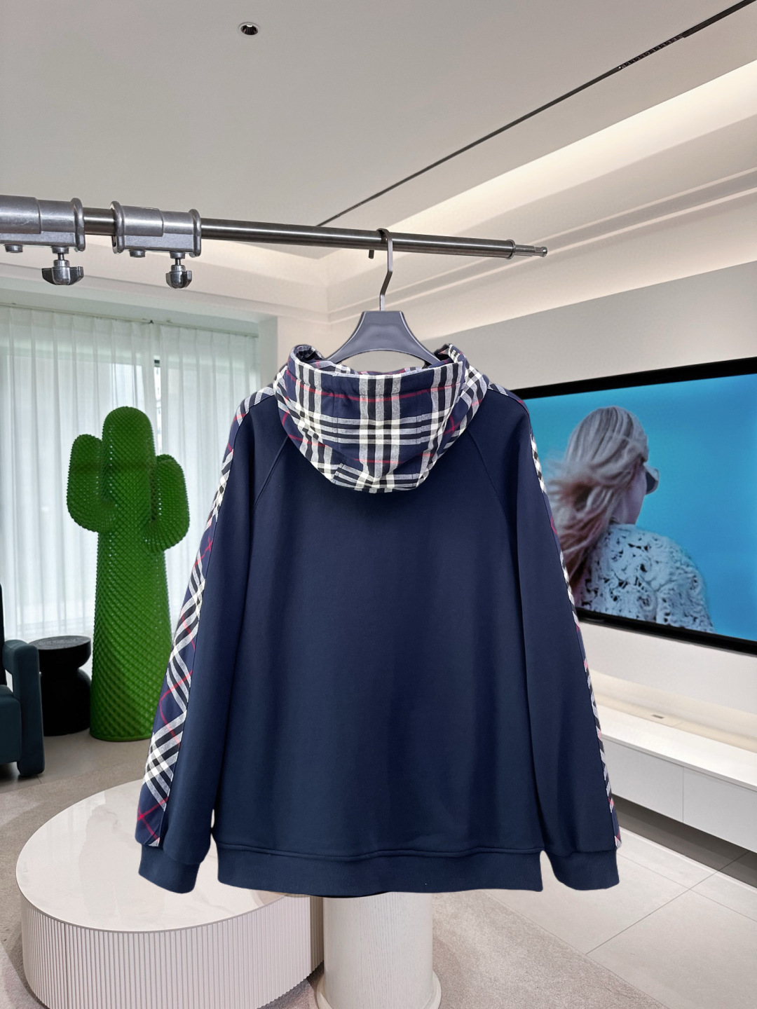 Cheap Burberry Hoodies for Men in 232287, $60 USD- [IB232287] - Replica Burberry Hoodies for Men