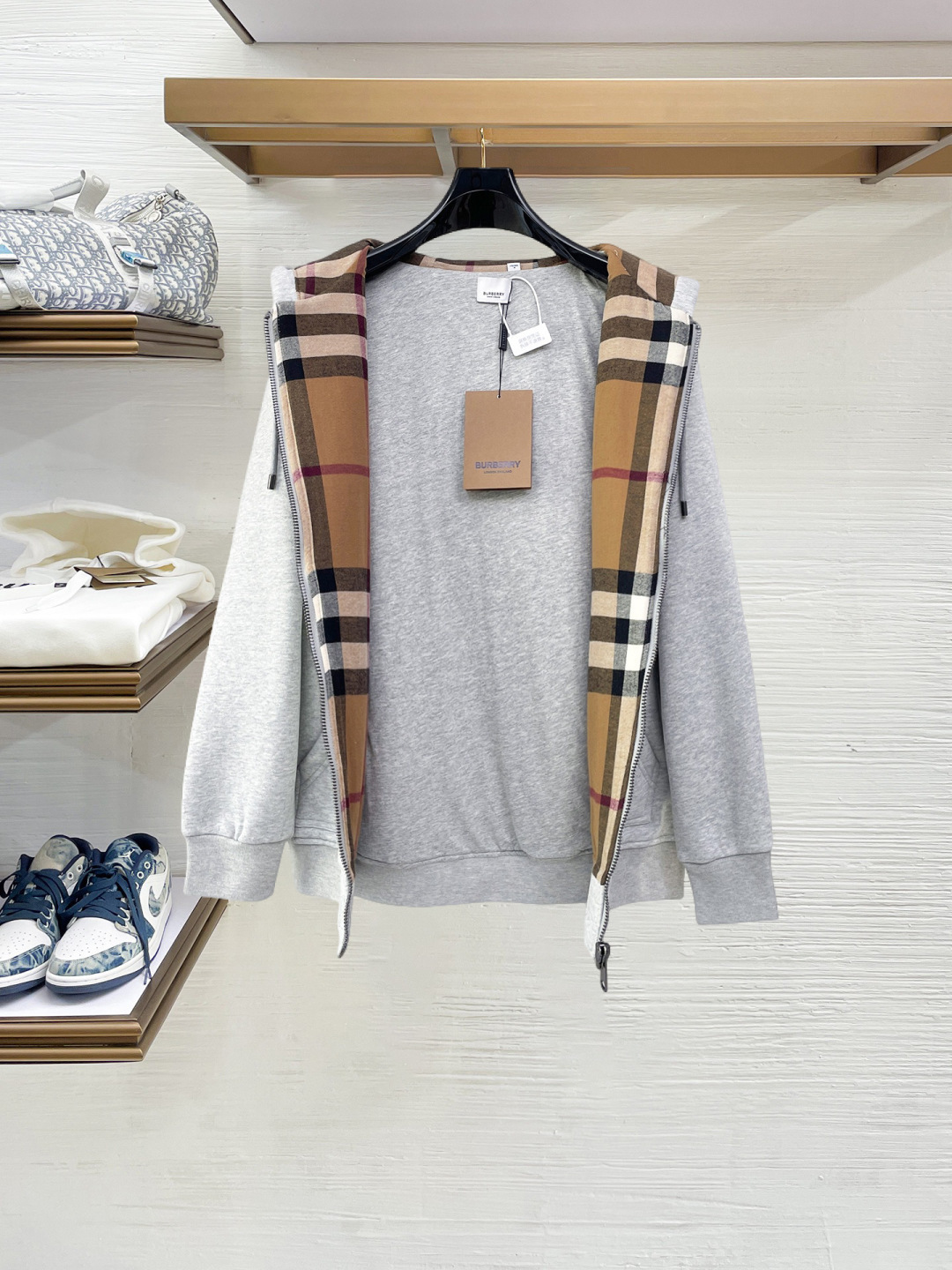 Cheap Burberry Hoodies for Men in 232313, $75 USD- [IB232313] - Replica Burberry Hoodies for Men