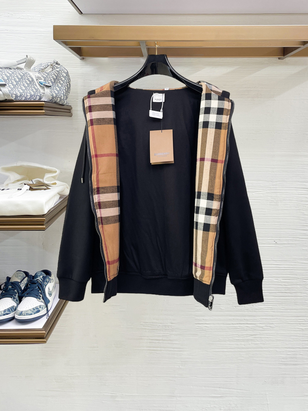 Cheap Burberry Hoodies for Men in 232318, $75 USD- [IB232318] - Replica Burberry Hoodies for Men
