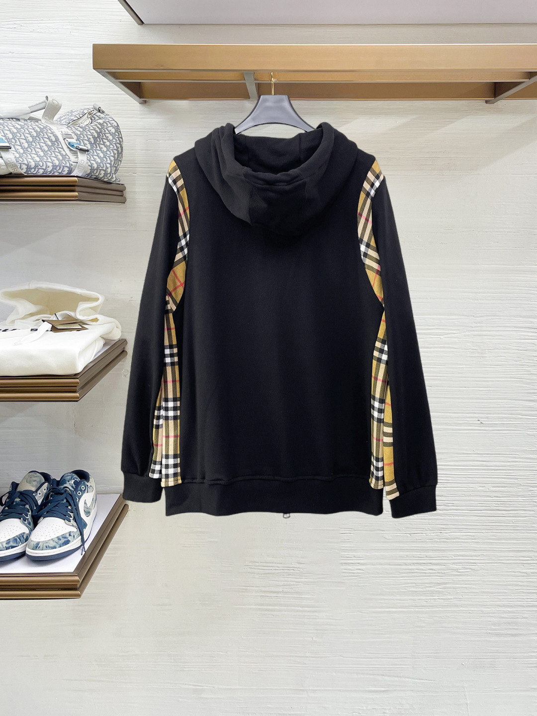 Cheap Burberry Hoodies for Men in 232319, $60 USD- [IB232319] - Replica Burberry Hoodies for Men