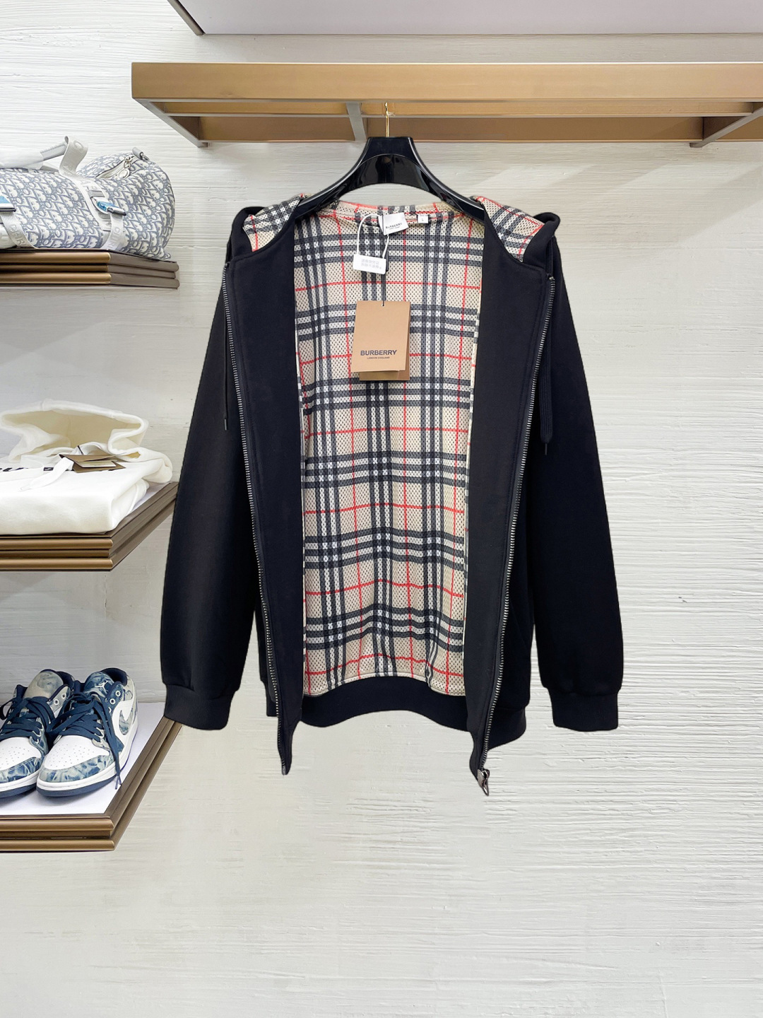 Cheap Burberry Hoodies for Men in 232321, $60 USD- [IB232321] - Replica Burberry Hoodies for Men