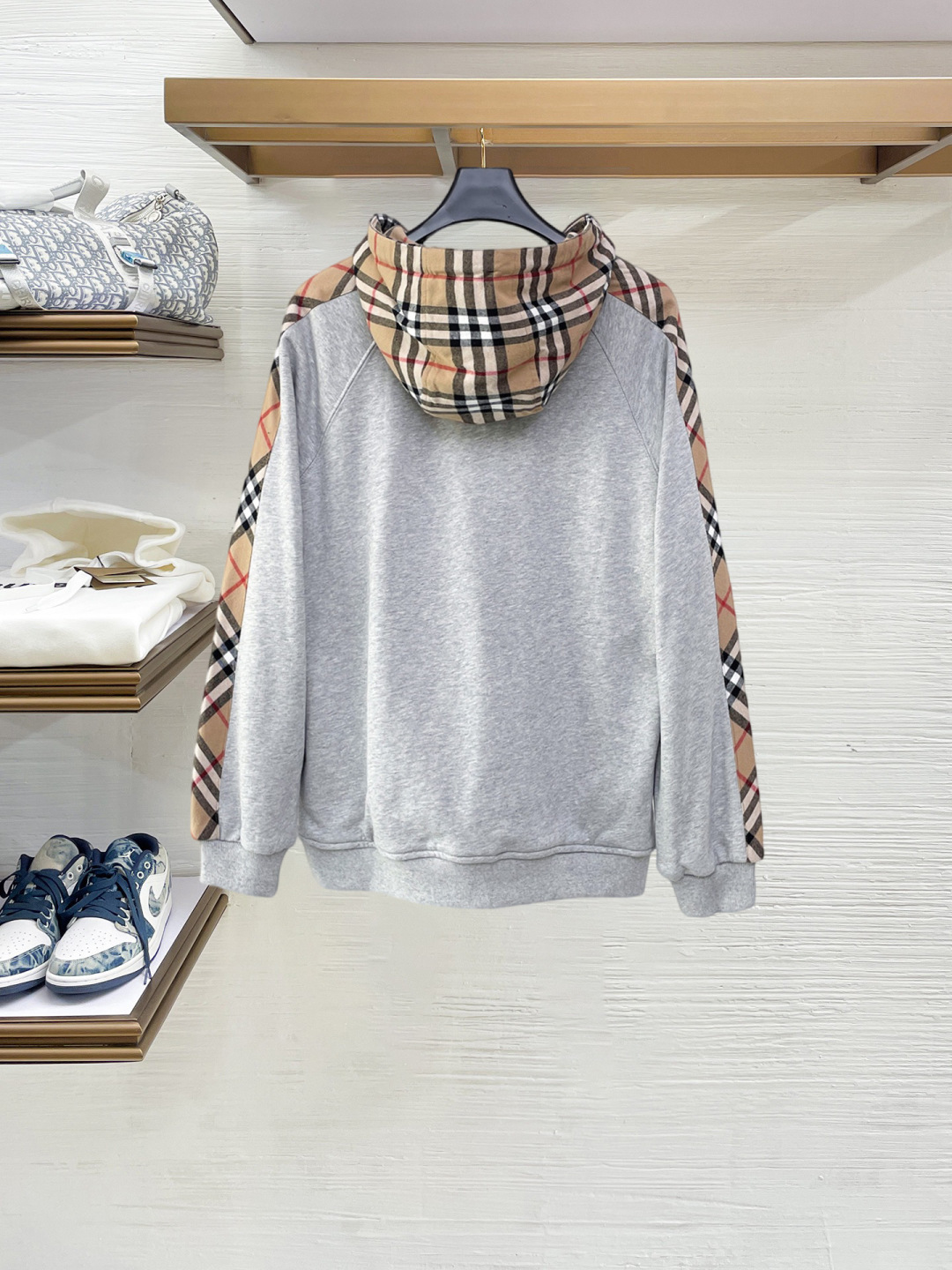 Cheap Burberry Hoodies for Men in 232324, $75 USD- [IB232324] - Replica Burberry Hoodies for Men