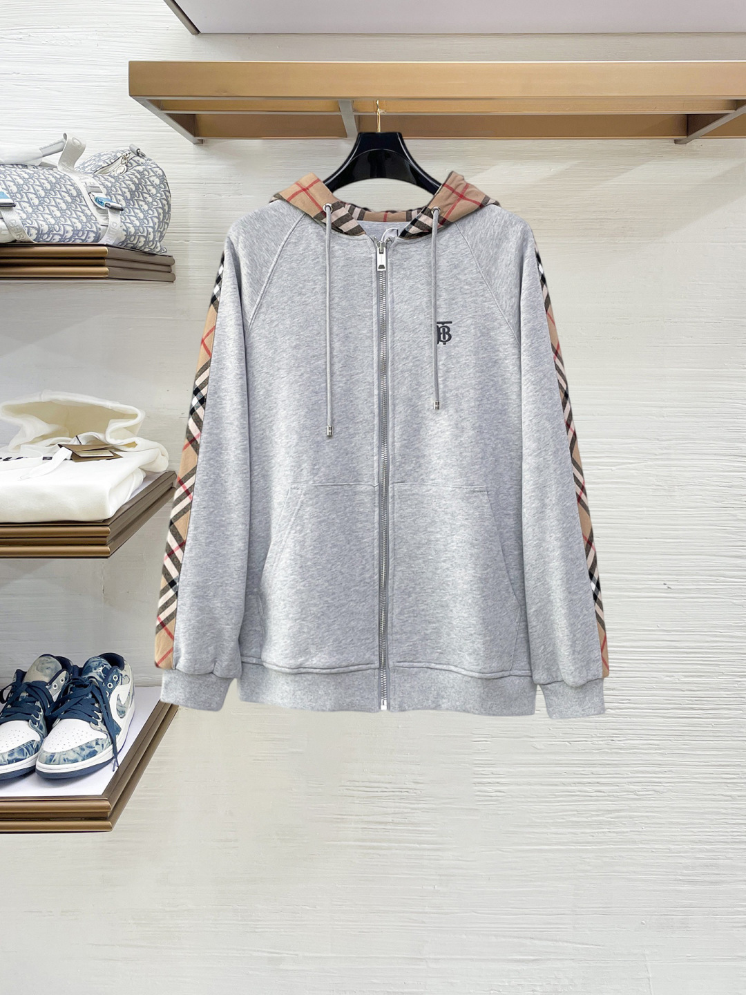 Cheap Burberry Hoodies for Men in 232324, $75 USD- [IB232324] - Replica Burberry Hoodies for Men