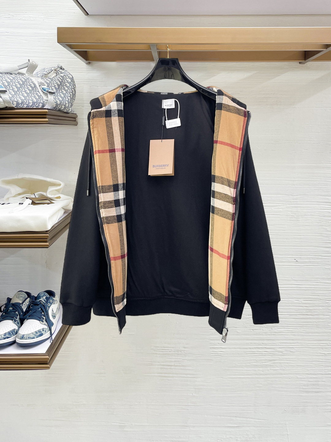Cheap Burberry Hoodies for Men in 232326, $75 USD- [IB232326] - Replica Burberry Hoodies for Men