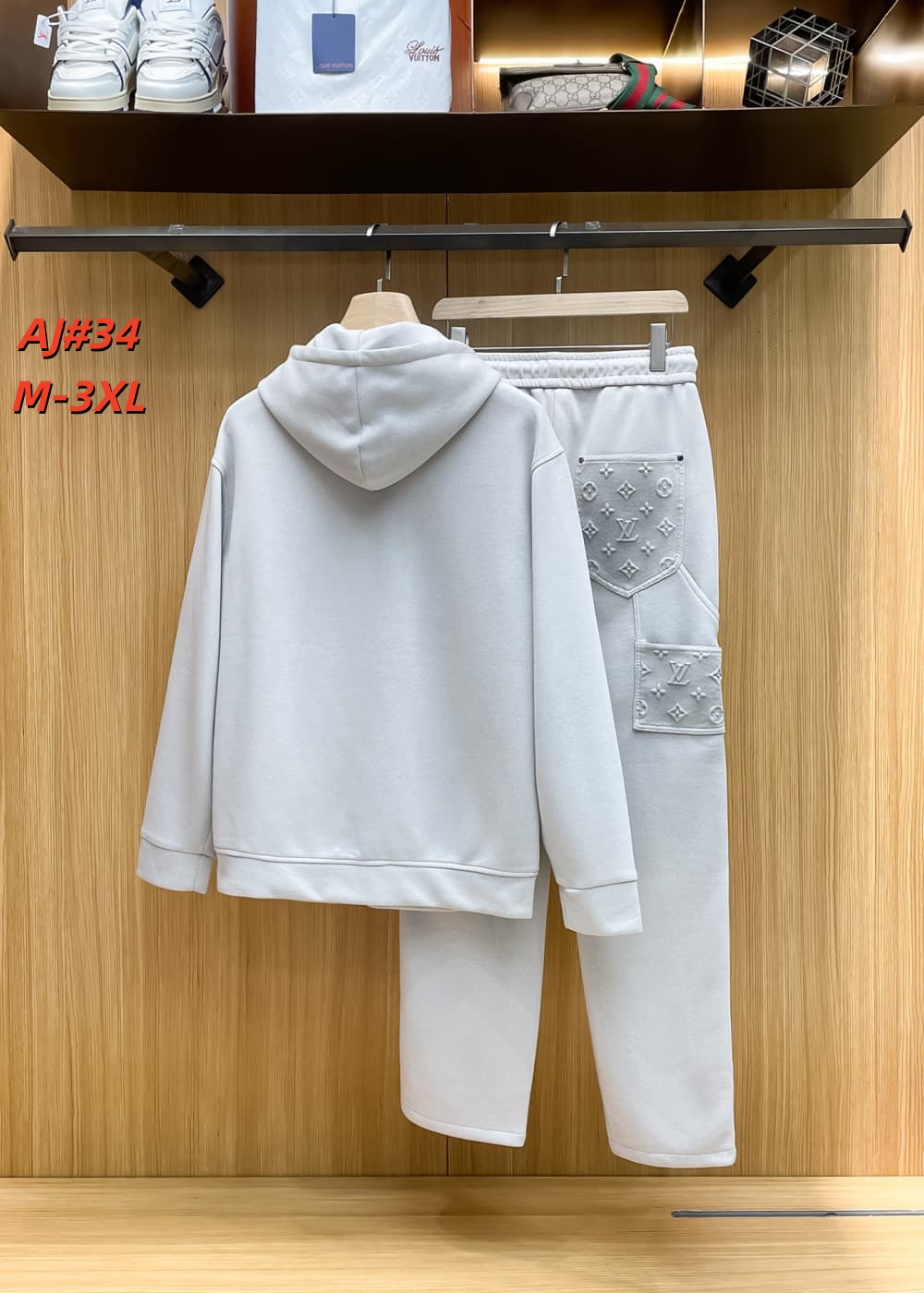Cheap Louis Vuitton Tracksuits for Men in 232895, $110 USD- [IB232895] - Replica Louis Vuitton Tracksuits for Men
