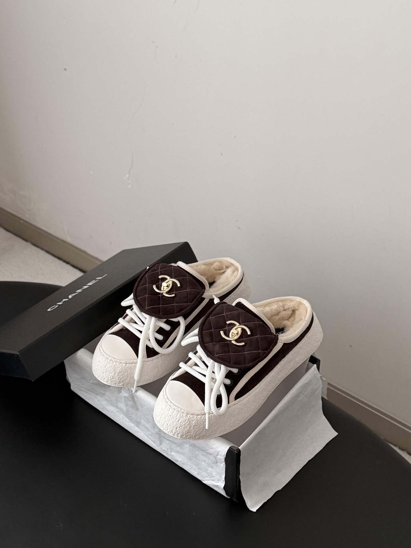 Cheap Chanel Sneakers For Women in 233071, $90 USD- [IB233071] - Replica Chanel Sneakers For Women