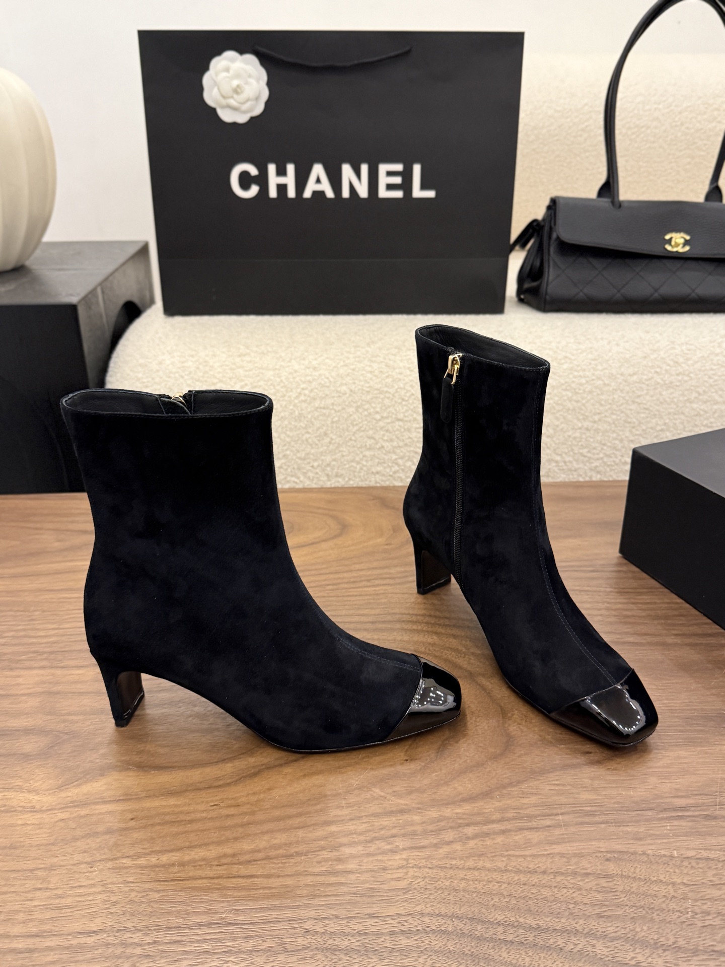 Cheap Chanel Boots For Women in 233107, $125 USD- [IB233107] - Replica Chanel Boots For Women