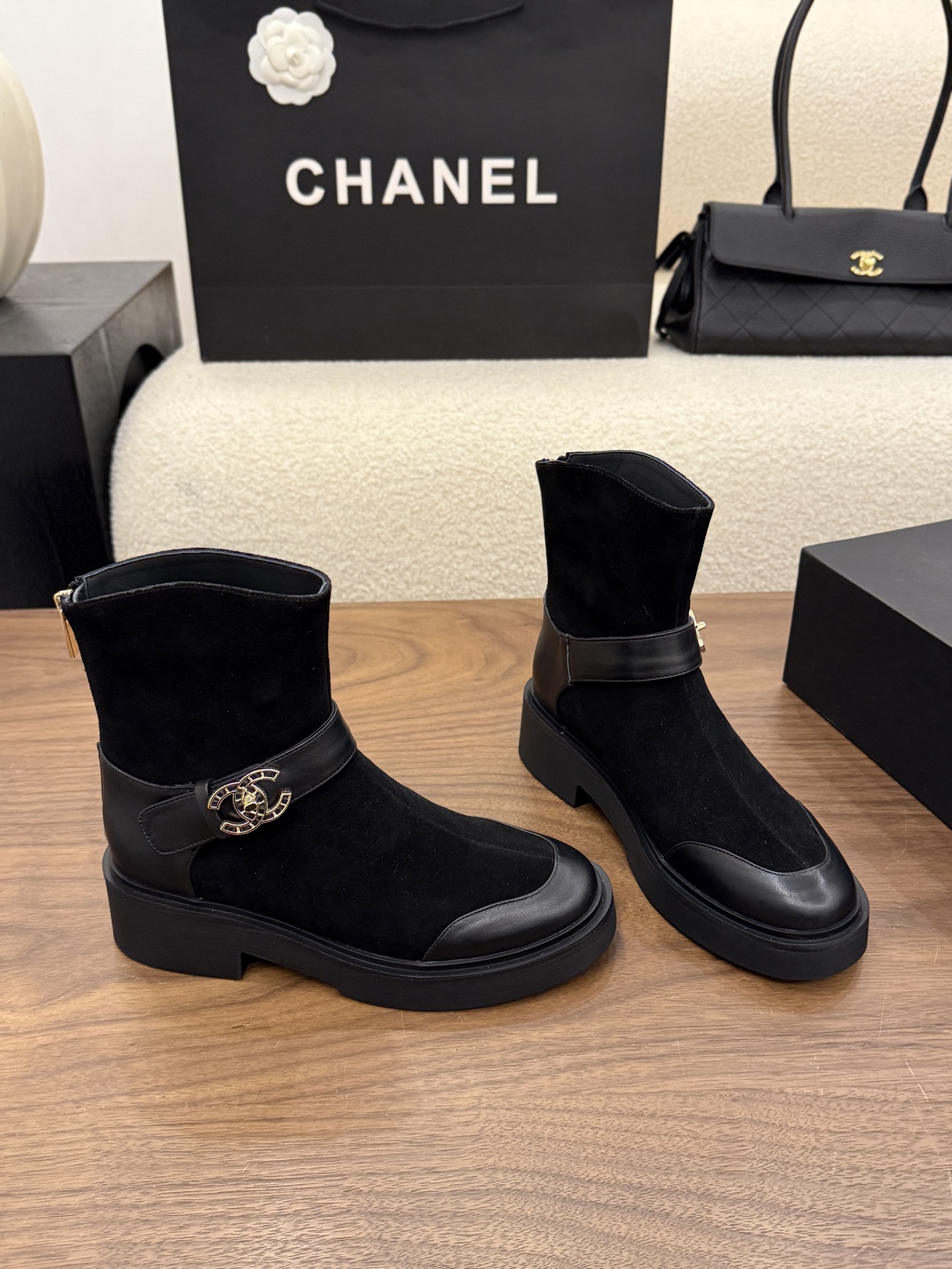 Cheap Chanel Boots For Women in 233109, $115 USD- [IB233109] - Replica Chanel Boots For Women