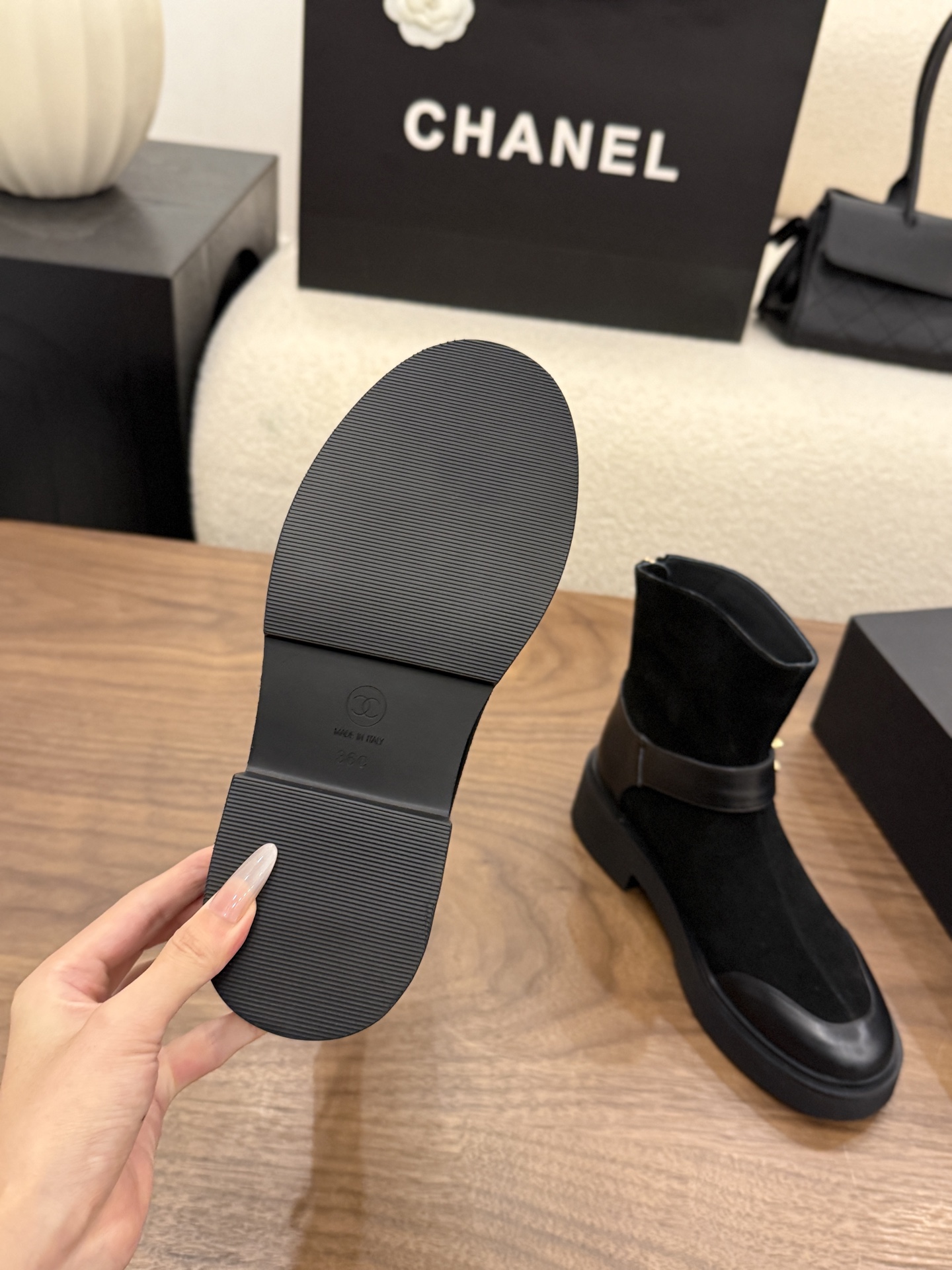 Cheap Chanel Boots For Women in 233109, $115 USD- [IB233109] - Replica Chanel Boots For Women