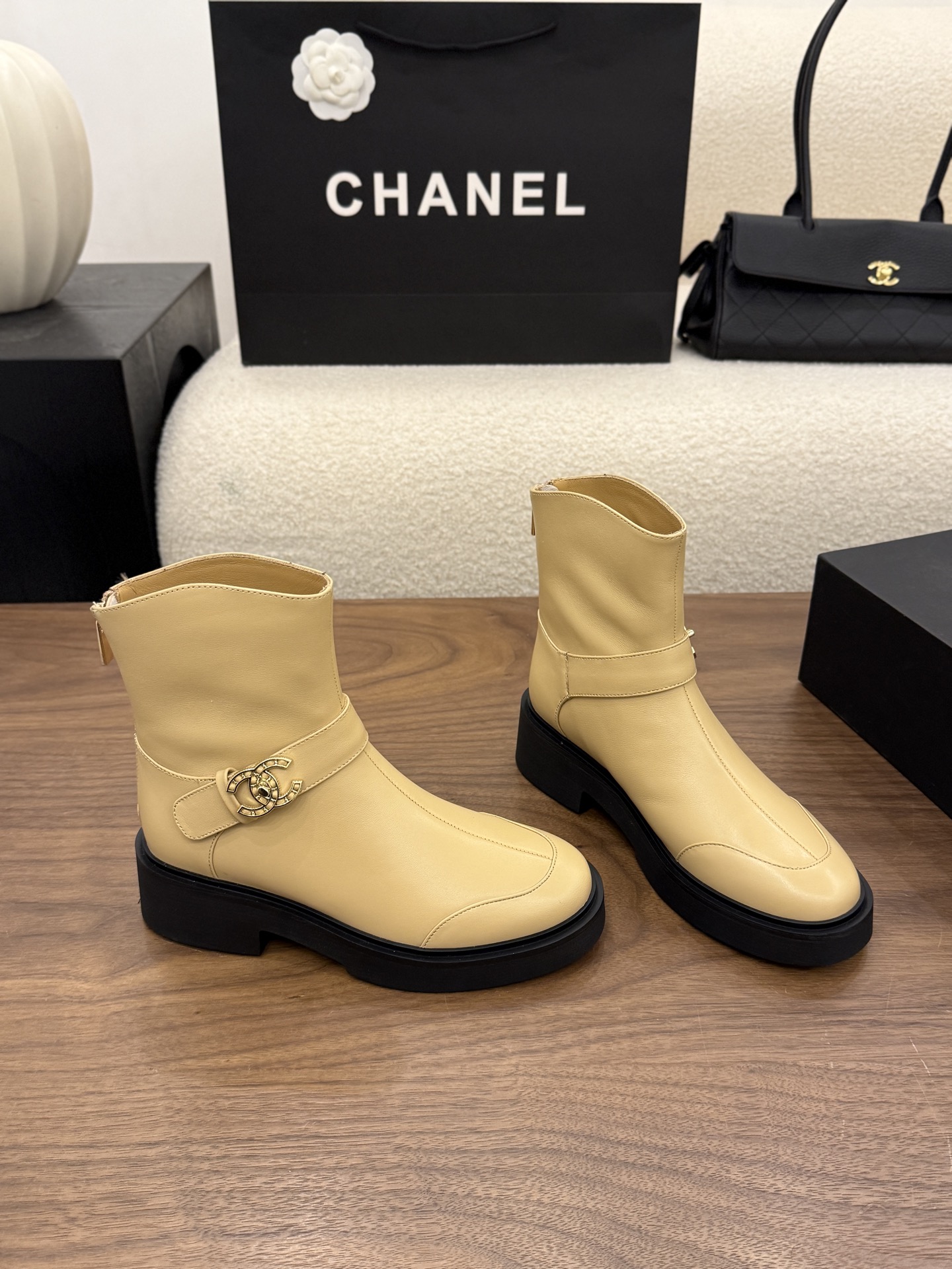 Cheap Chanel Boots For Women in 233116, $115 USD- [IB233116] - Replica Chanel Boots For Women