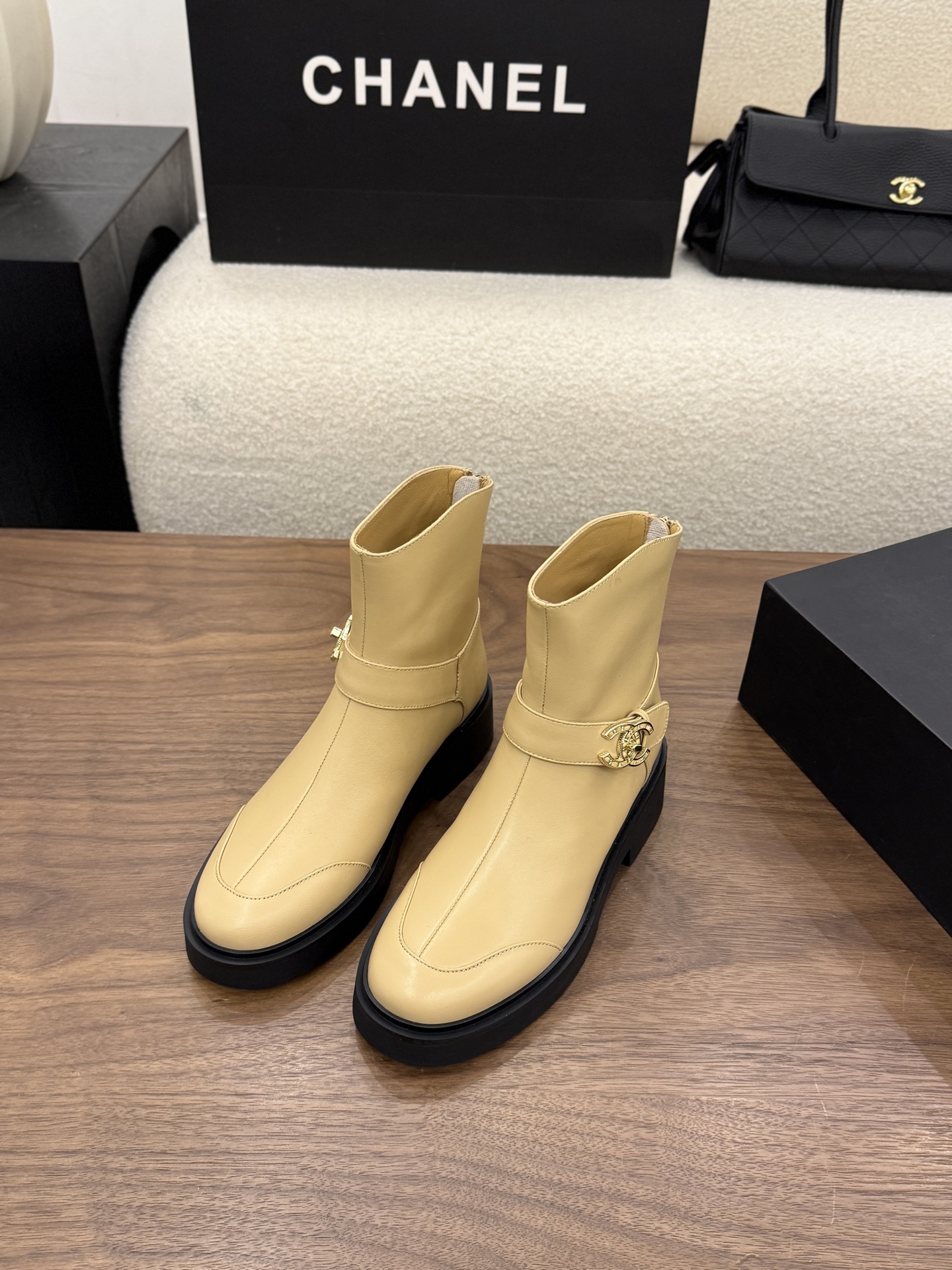 Cheap Chanel Boots For Women in 233116, $115 USD- [IB233116] - Replica Chanel Boots For Women