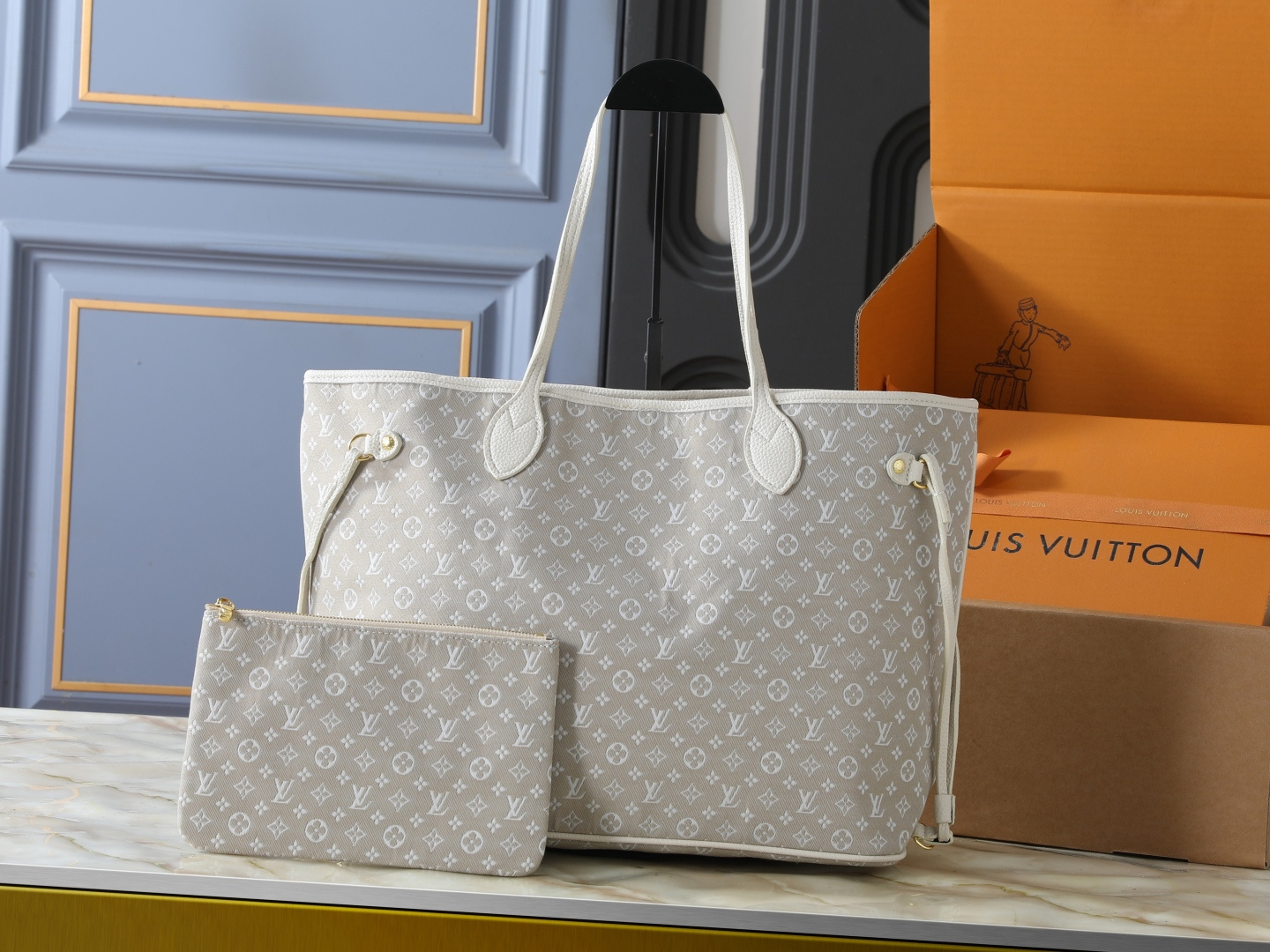 Cheap Louis Vuitton AAA Quality Handbags in 233138, $85 USD- [IB233138] - Replica Louis Vuitton AAA Quality Handbags
