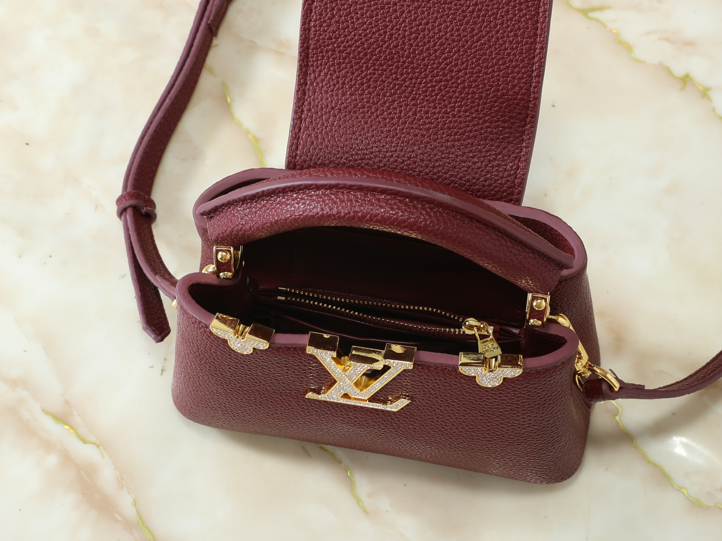Cheap Louis Vuitton AAA Mini Shoulder Bags in 233141, $100 USD- [IB233141] - Replica Louis Vuitton AAA Mini Shoulder Bags