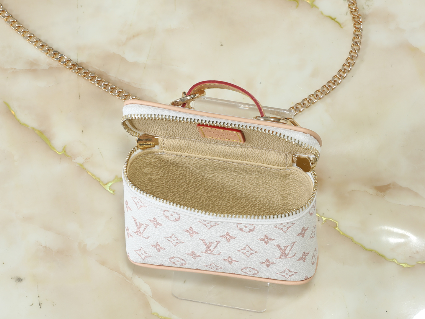 Cheap Louis Vuitton AAA quality Vanity Pouch in 233158, $80 USD- [IB233158] - Replica Louis Vuitton AAA quality Vanity Pouch