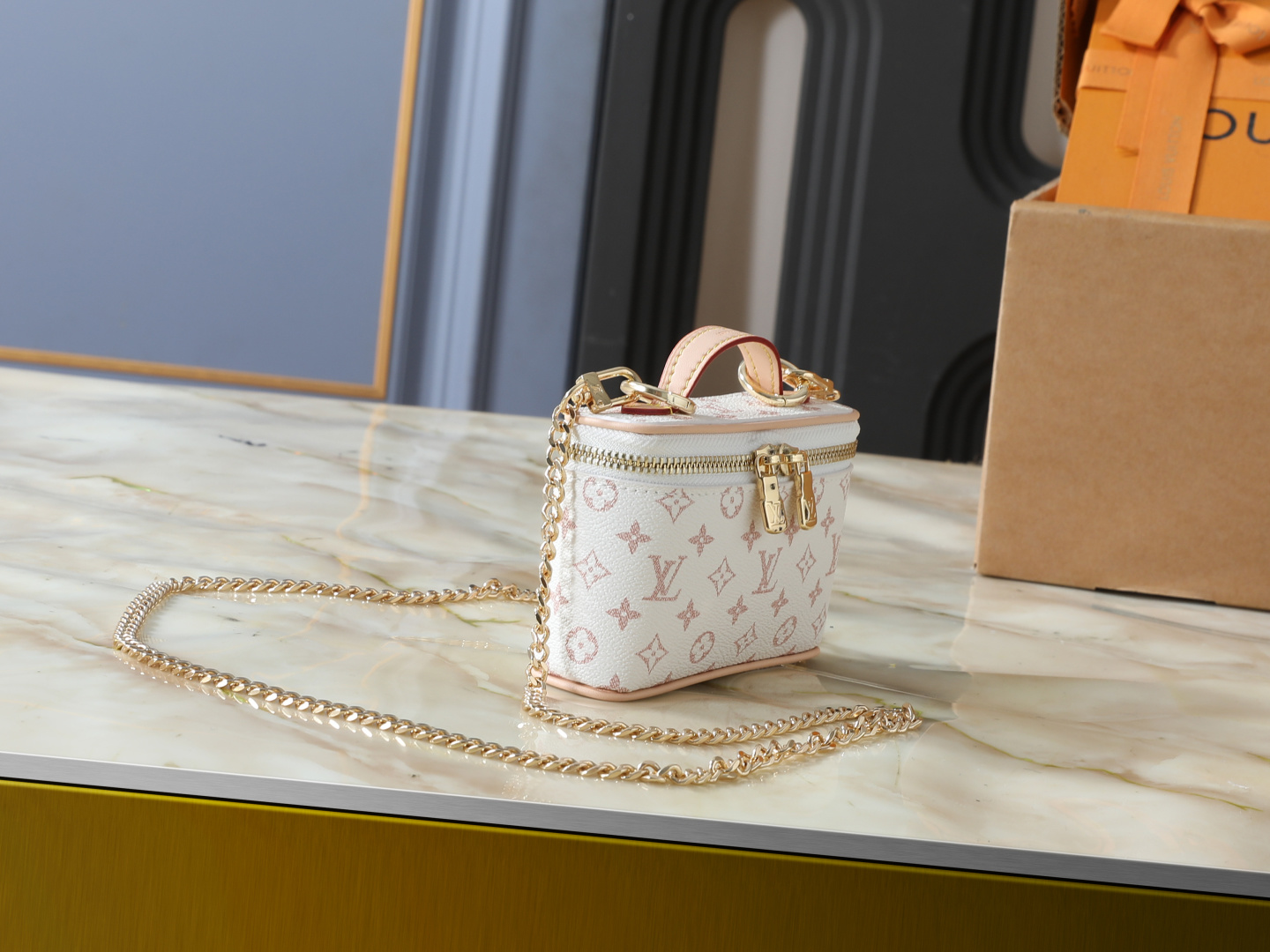 Cheap Louis Vuitton AAA quality Vanity Pouch in 233158, $80 USD- [IB233158] - Replica Louis Vuitton AAA quality Vanity Pouch