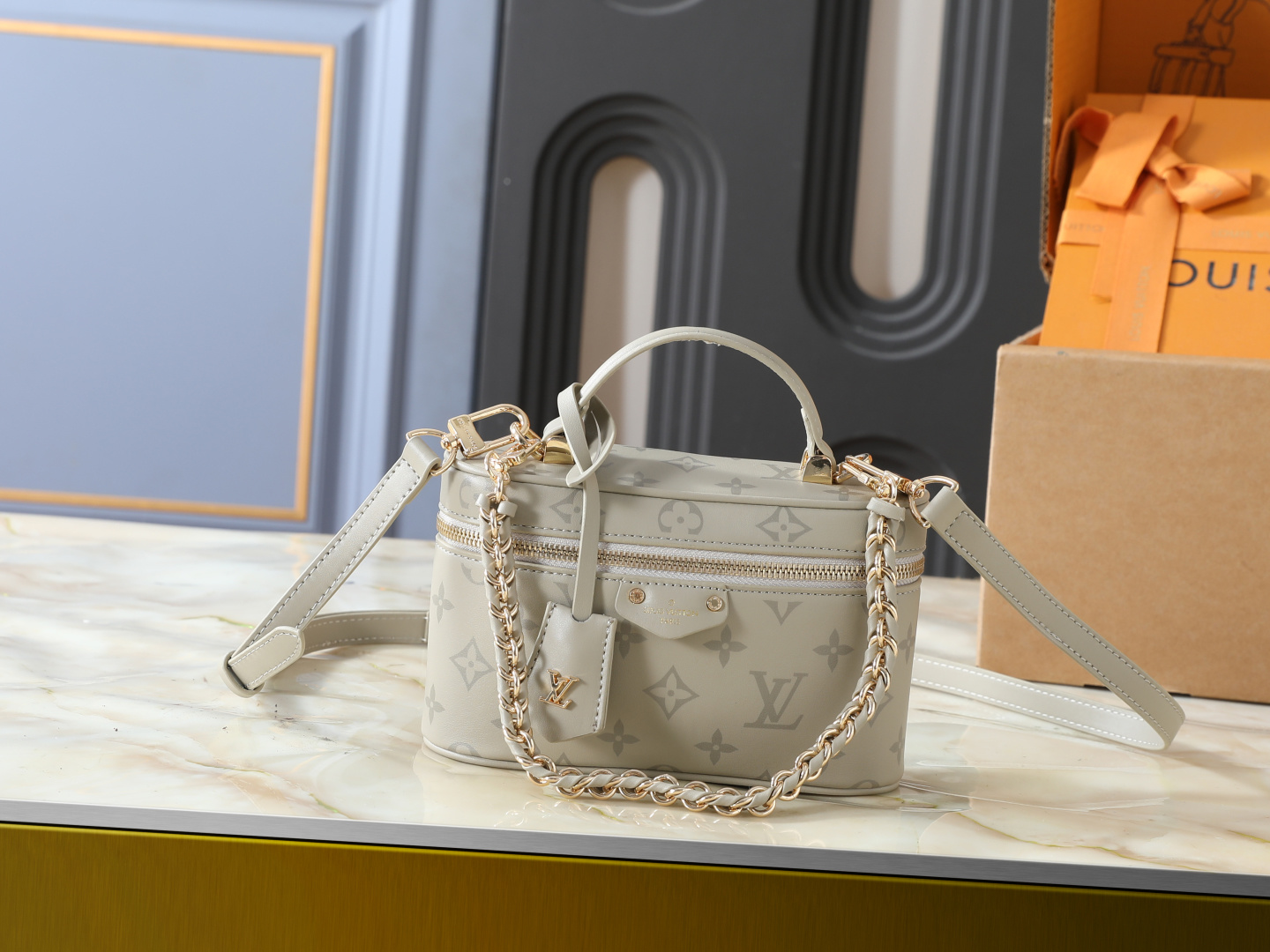 Cheap Louis Vuitton AAA quality Vanity Pouch in 233160, $80 USD- [IB233160] - Replica Louis Vuitton AAA quality Vanity Pouch