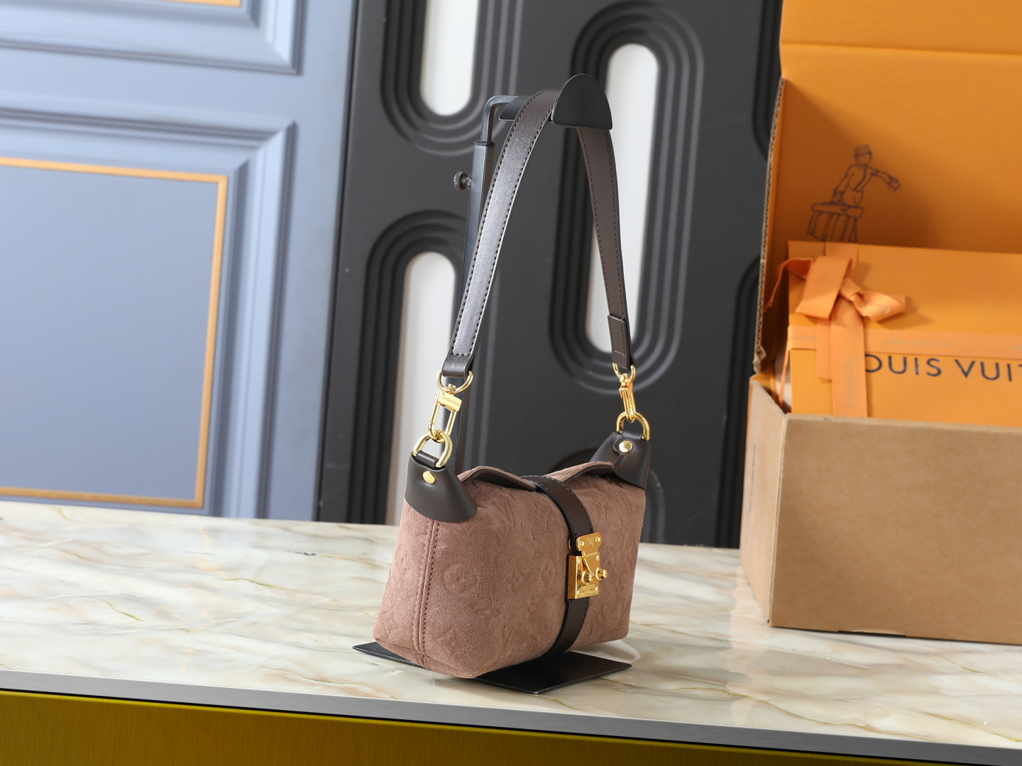 Cheap Louis Vuitton AAA Mini Shoulder Bags in 233162, $75 USD- [IB233162] - Replica Louis Vuitton AAA Mini Shoulder Bags