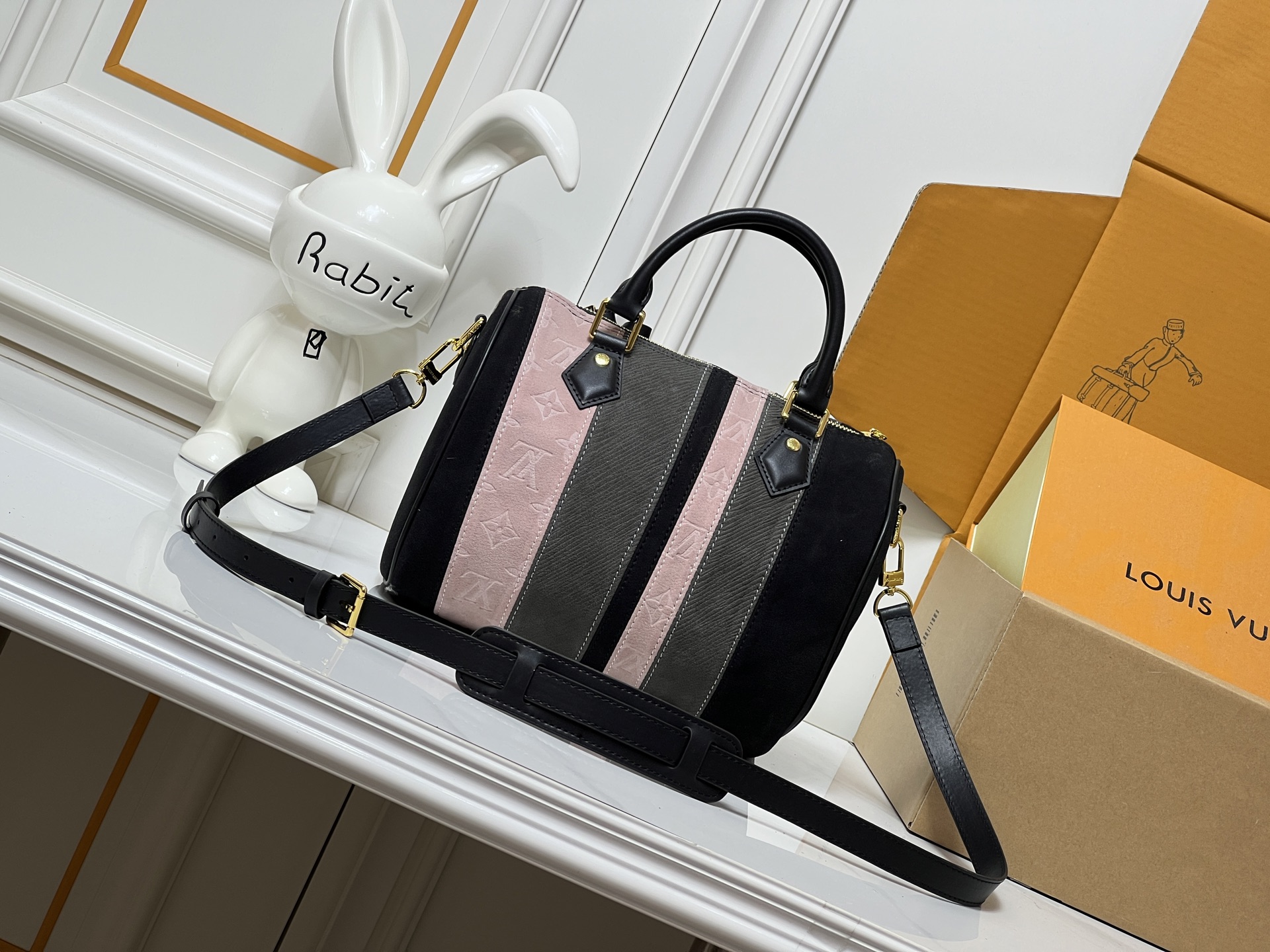 Cheap Louis Vuitton AAA Quality Handbags in 233166, $90 USD- [IB233166] - Replica Louis Vuitton AAA Quality Handbags