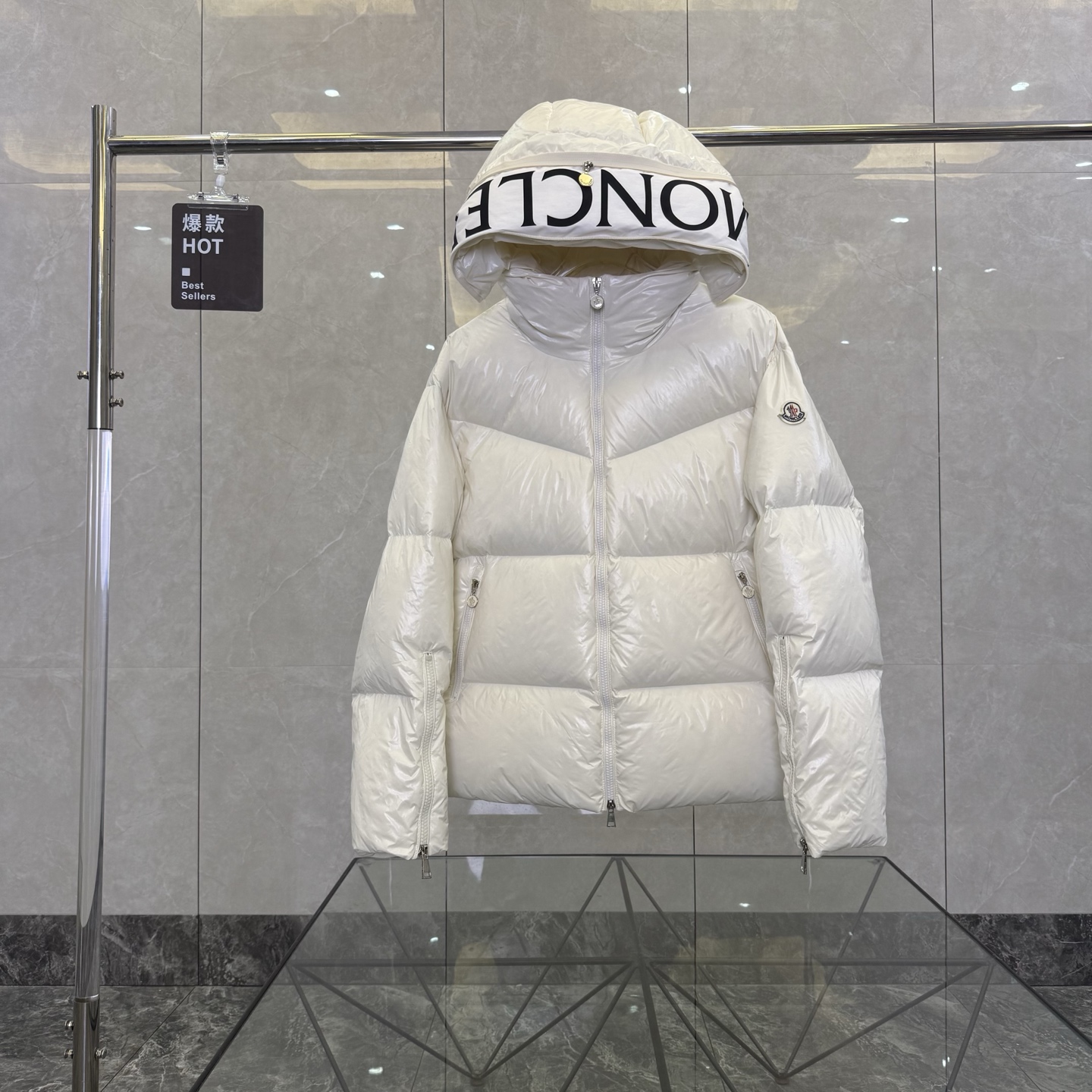 Cheap Moncle Thick Coats For Women in 233202, $130 USD- [IB233202] - Replica Moncle Thick Coats For Women