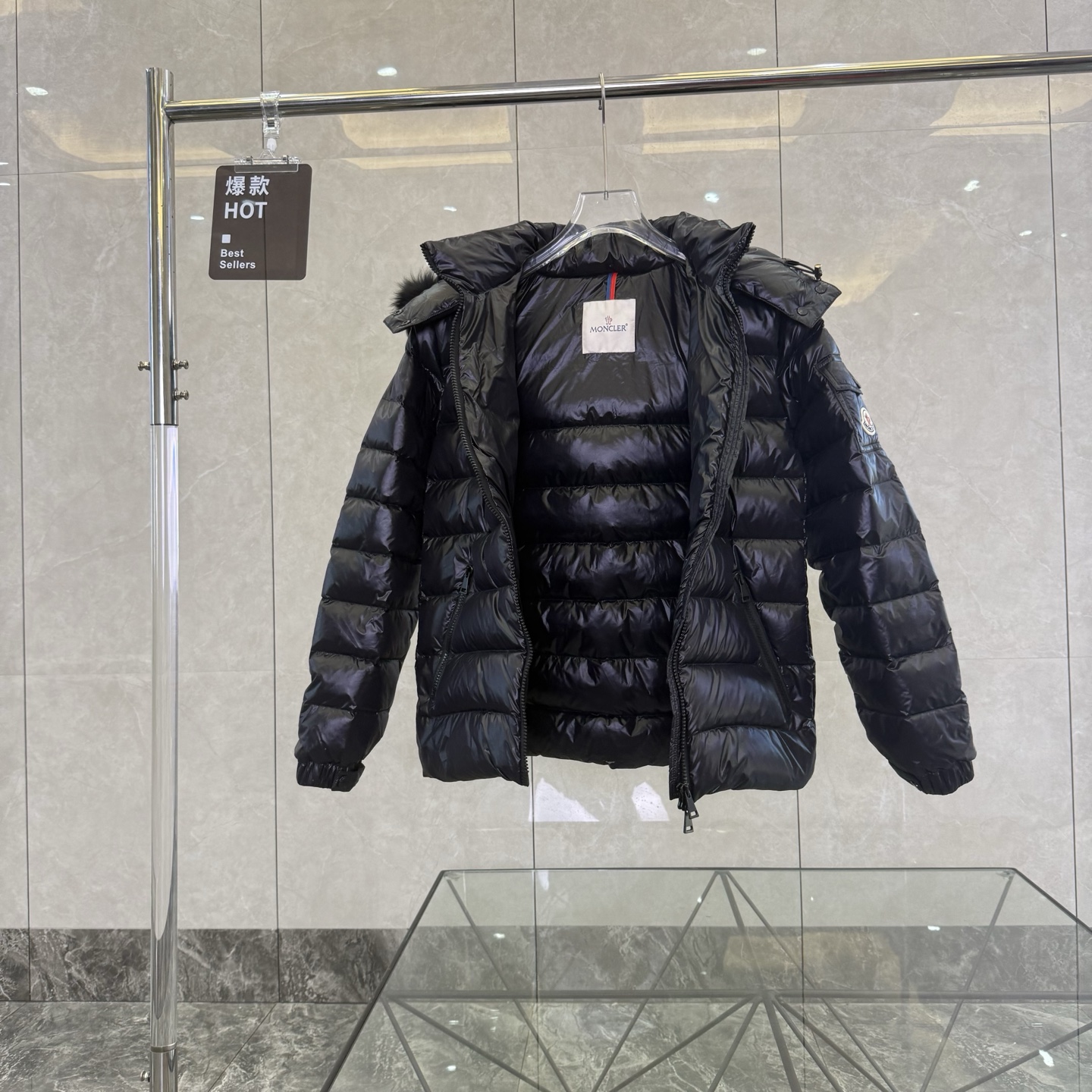 Cheap Moncle Thick Coats For Women in 233208, $140 USD- [IB233208] - Replica Moncle Thick Coats For Women