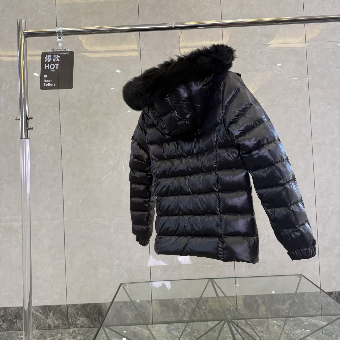 Cheap Moncle Thick Coats For Women in 233208, $140 USD- [IB233208] - Replica Moncle Thick Coats For Women