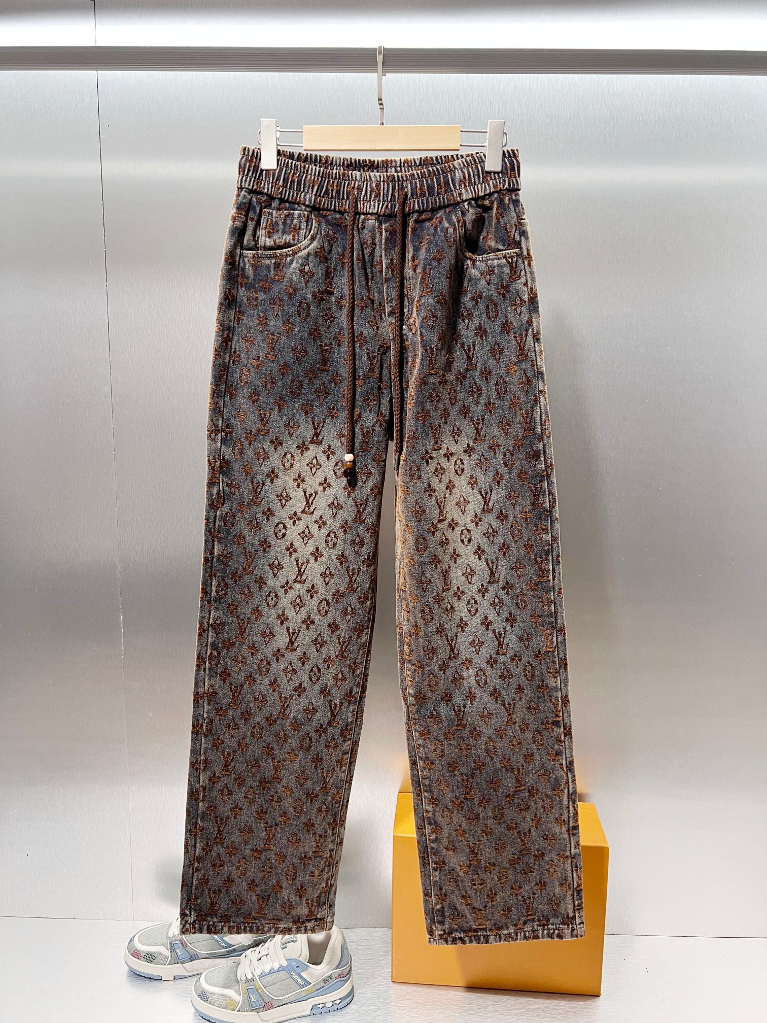 Cheap Louis Vuitton Pants for Men in 233300, $50 USD- [IB233300] - Replica Louis Vuitton Pants for Men
