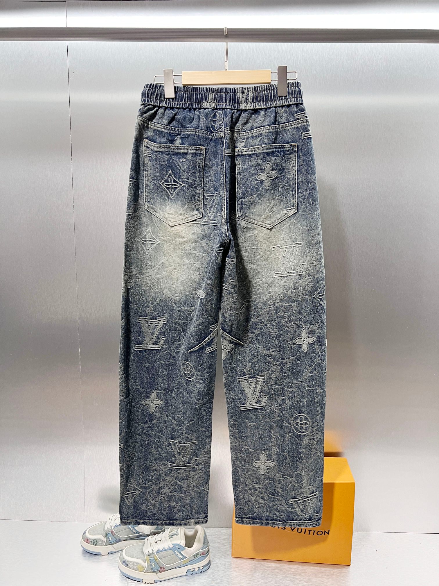 Cheap Louis Vuitton Pants for Men in 233308, $50 USD- [IB233308] - Replica Louis Vuitton Pants for Men